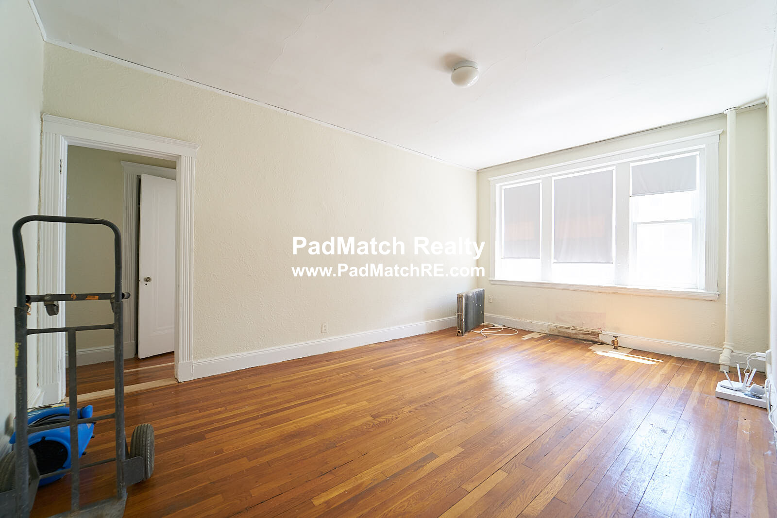 1810 Commonwealth Ave, Brighton