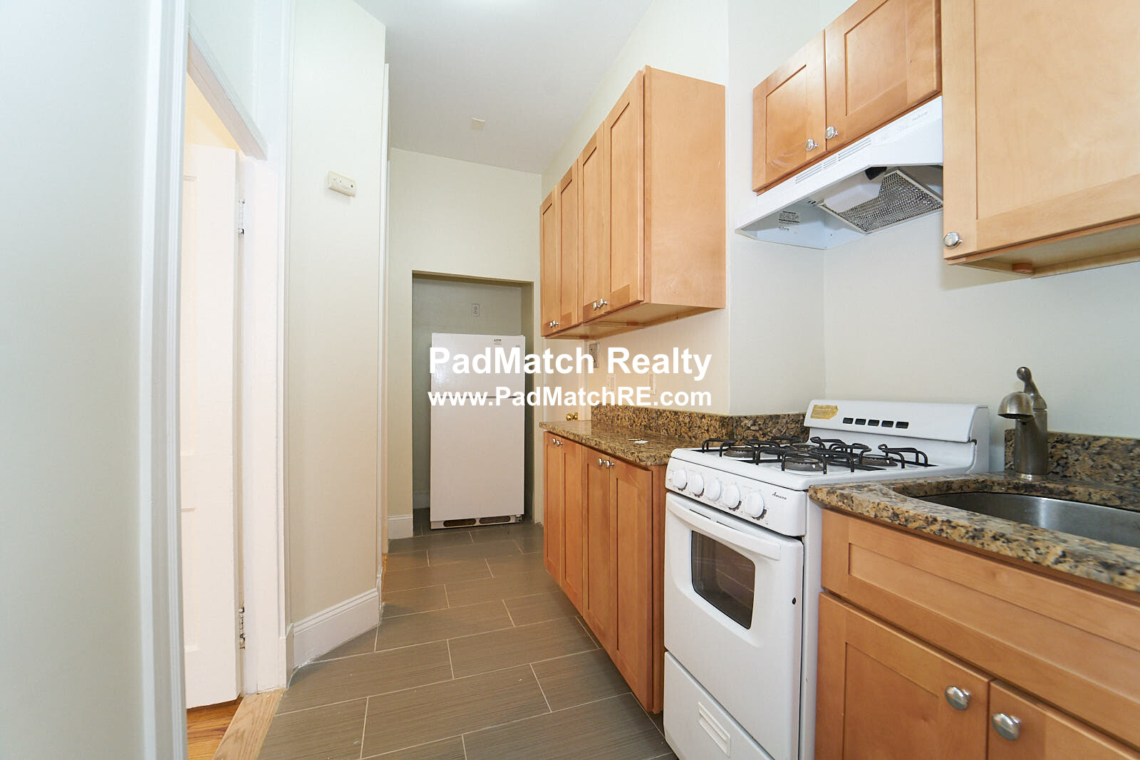 1 bed, 1 bath apartment for rent at 165 Hemenway St Unit 4, Fenway — photo 5 of 12