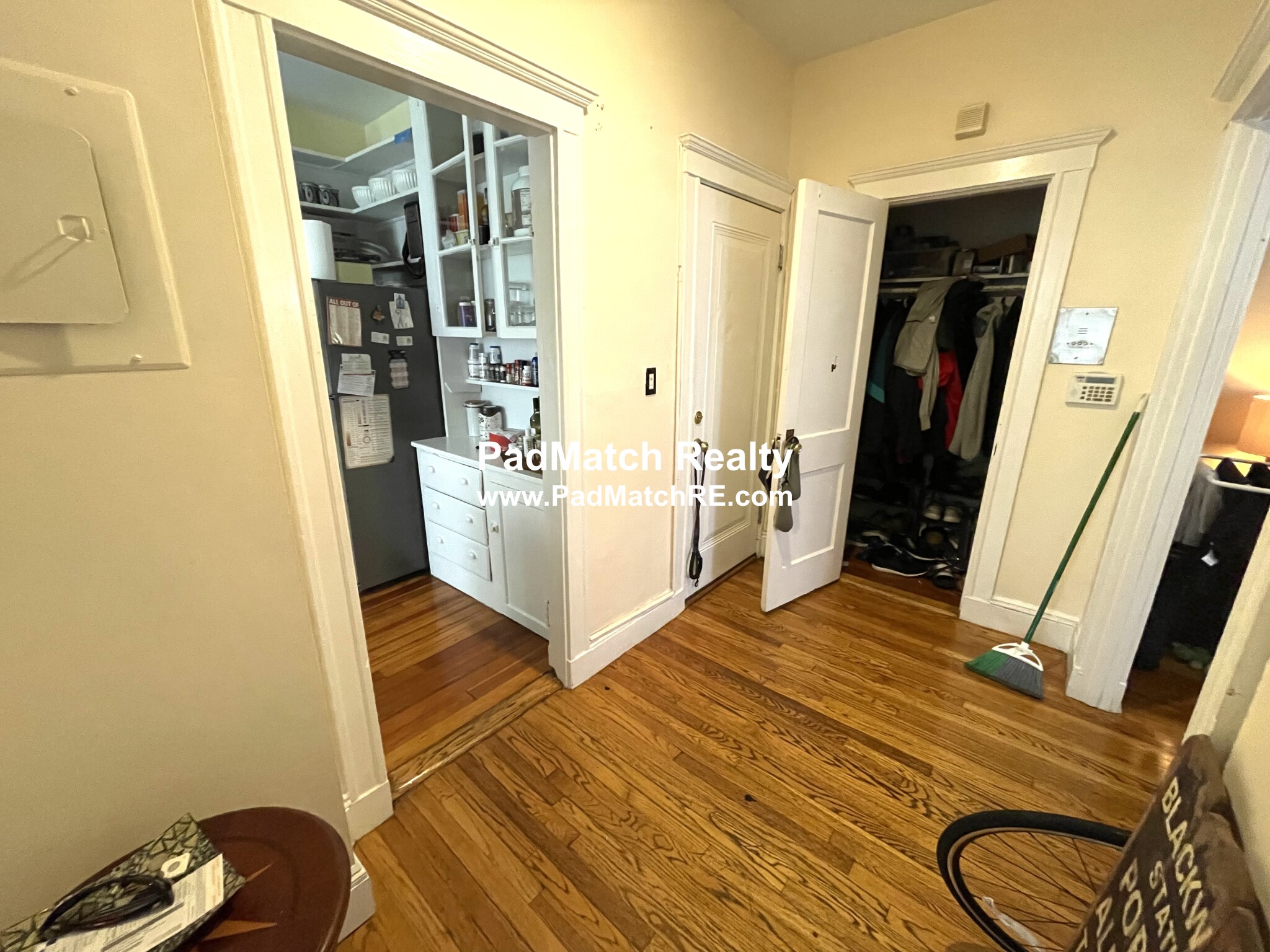 1 bed, 1 bath apartment for rent at 242 South Huntington Ave Unit 4, Jamaica Plain — photo 7 of 17