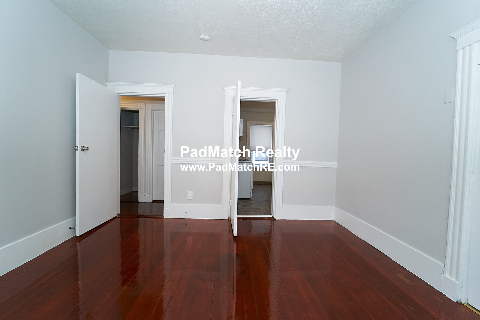 4 bed, 2 bath apartment for rent at 151 East Cottage St Unit 1, Dorchester — photo 2 of 18