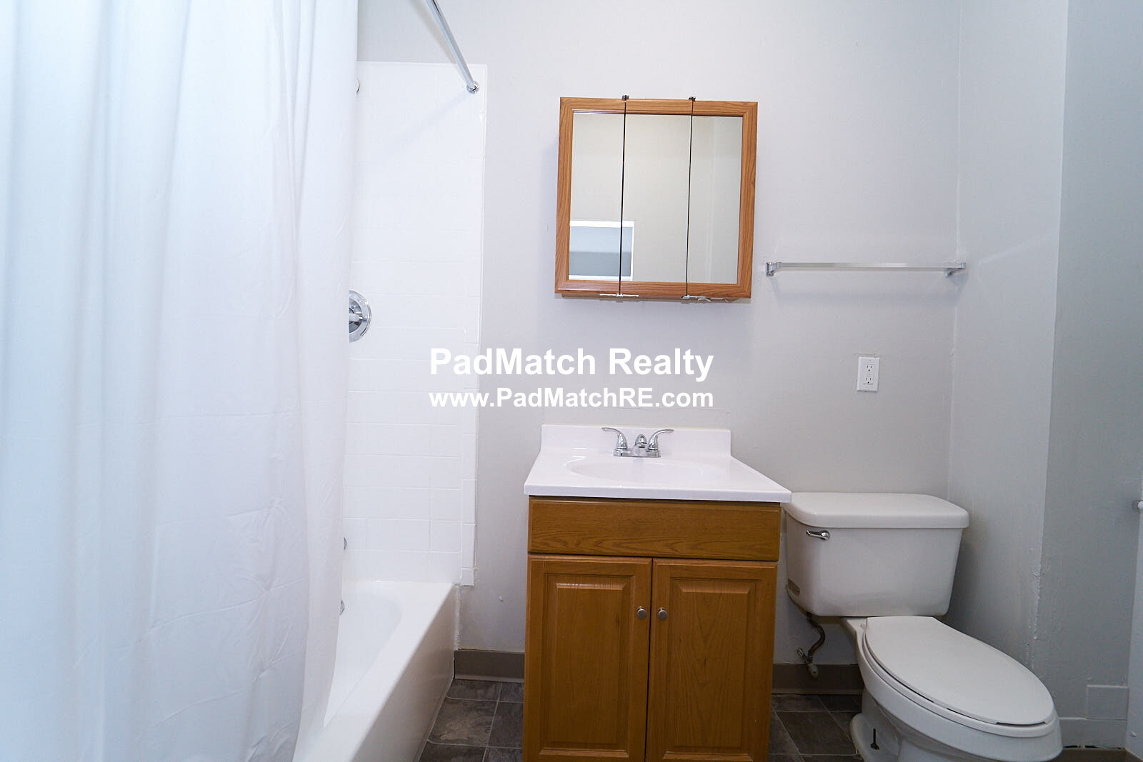 4 bed, 2 bath apartment for rent at 151 East Cottage St Unit 1, Dorchester — photo 9 of 18