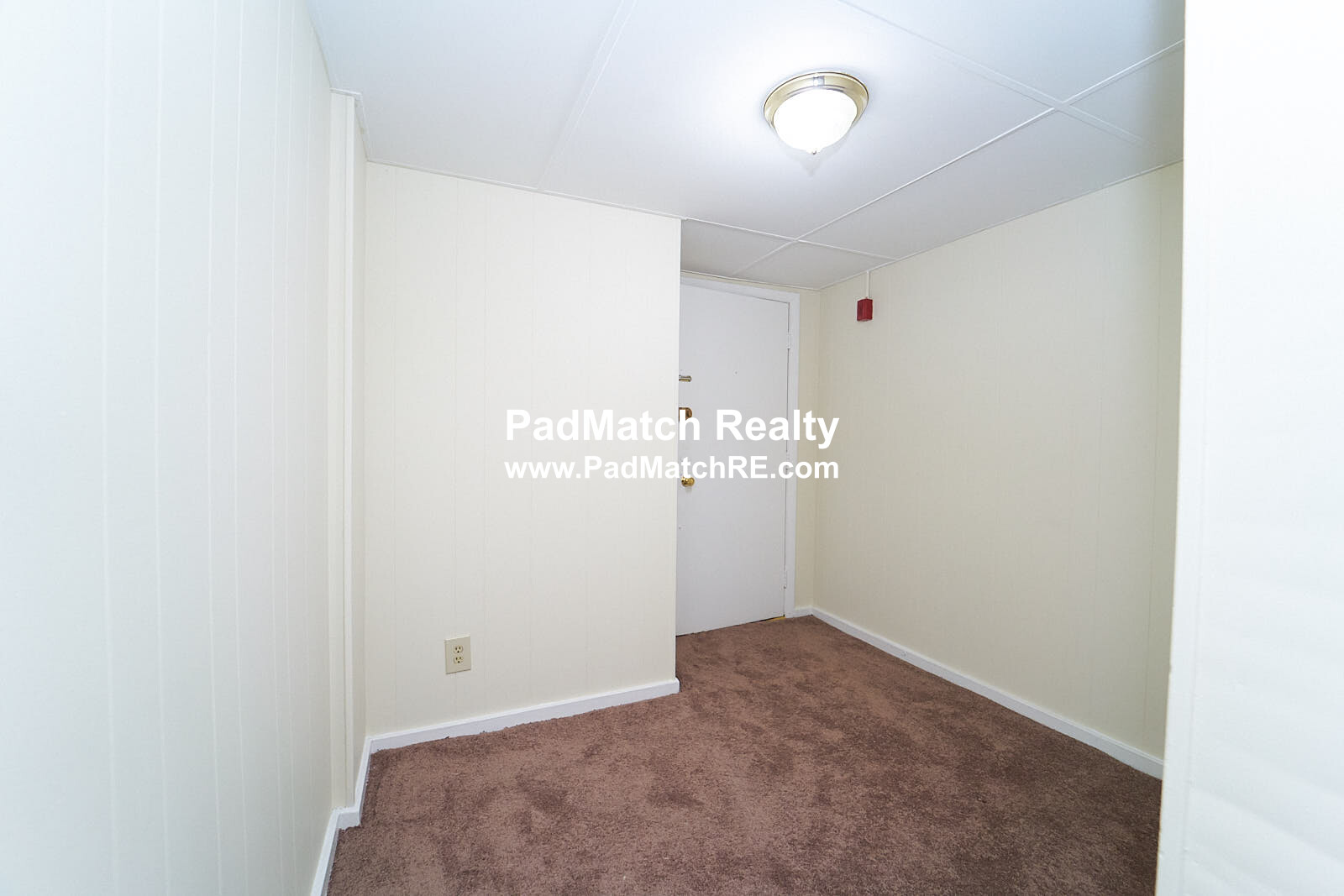 1 bed, 1 bath apartment for rent at 4 Saint Mark St Unit C, Jamaica Plain — photo 10 of 11