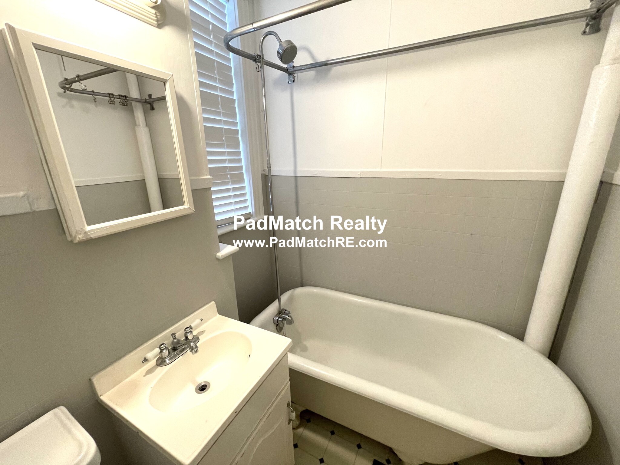 1 bed, 1 bath apartment for rent at 211 Park Dr Unit 44, Fenway — photo 12 of 17