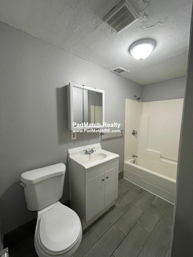 820-828 Blue Hill Ave, Dorchester