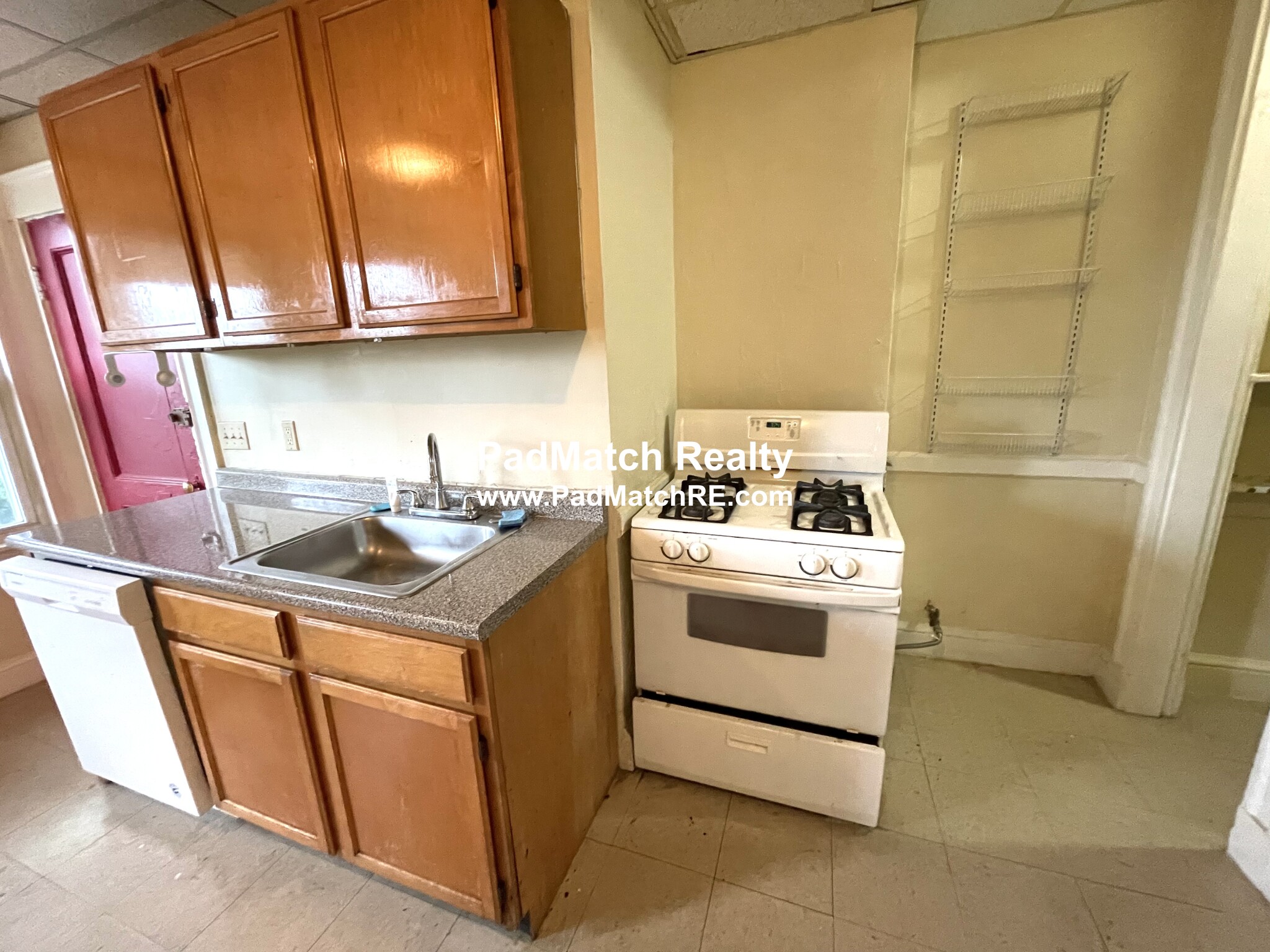 25 Lourdes Ave, Jamaica Plain