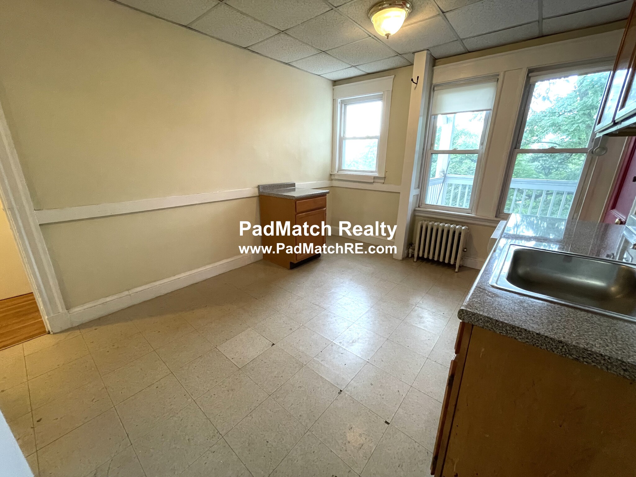 25 Lourdes Ave, Jamaica Plain