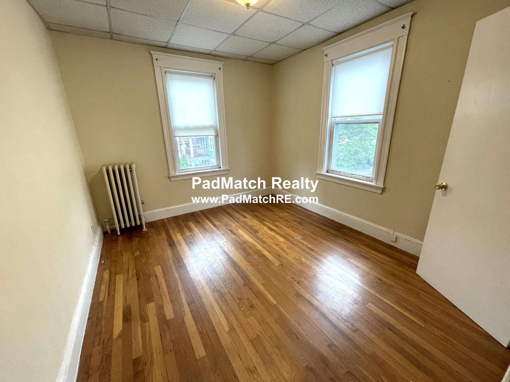 25 Lourdes Ave, Jamaica Plain