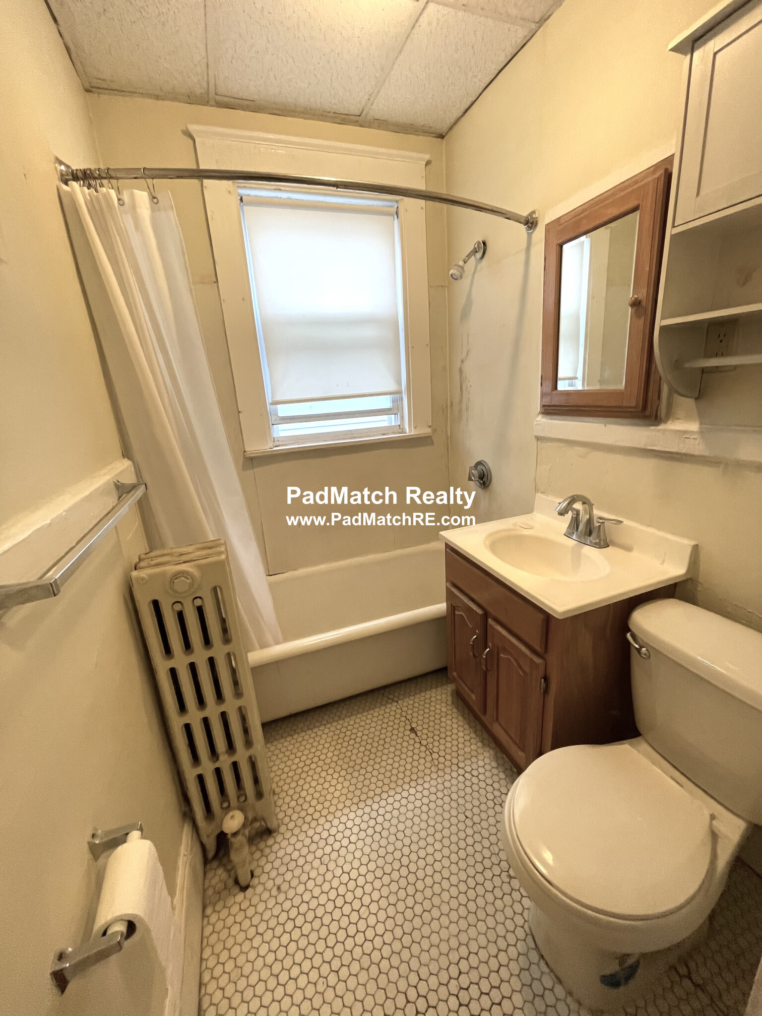 25 Lourdes Ave, Jamaica Plain