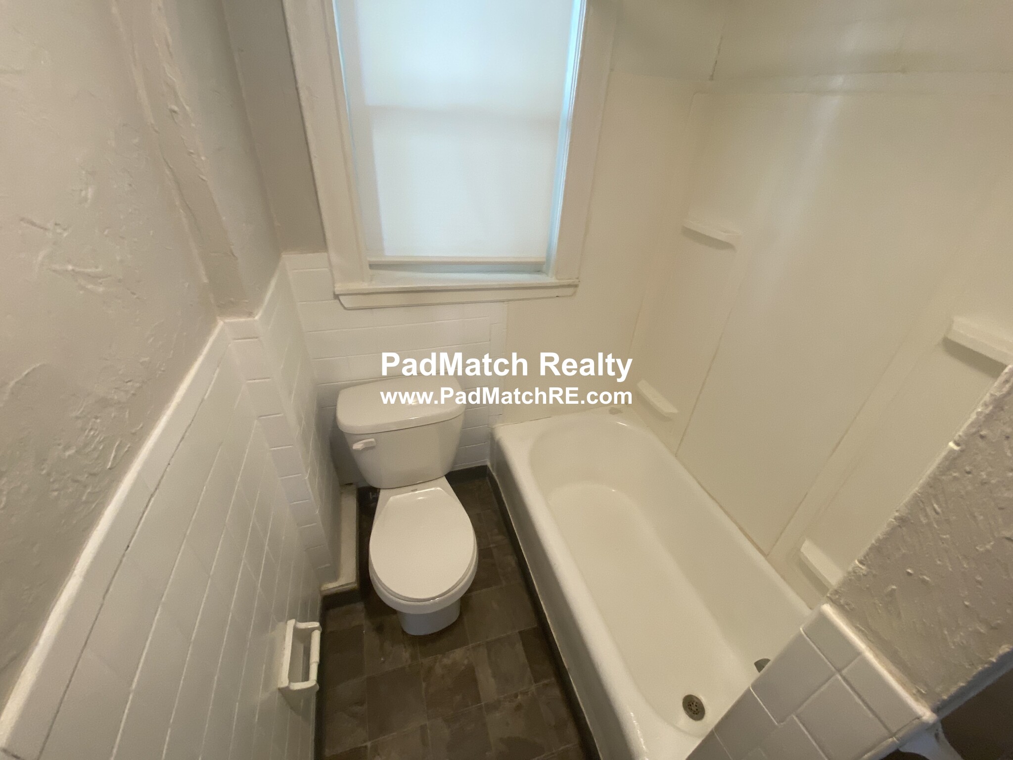 2 bed, 1 bath apartment for rent at 54 Carlisle St, Quincy — photo 12 of 12