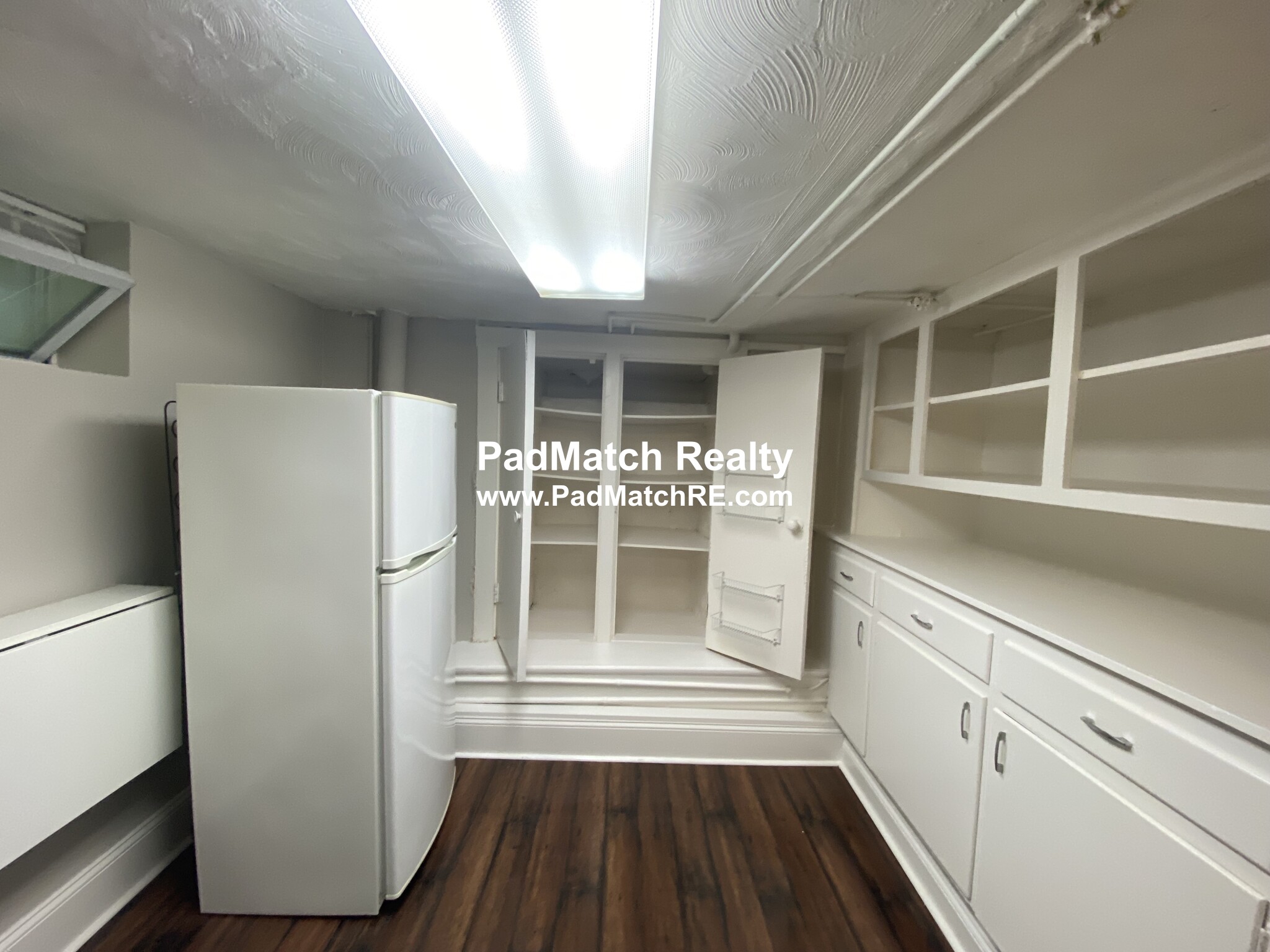 1 bed, 1 bath apartment for rent at 216 218 Banks St Unit B, Cambridge — photo 8 of 11