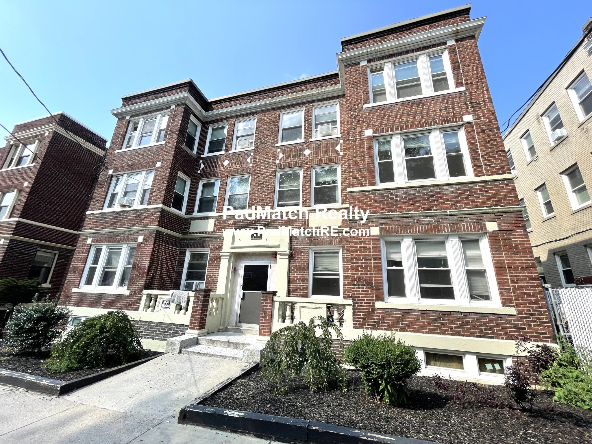 244 Kelton St, Allston