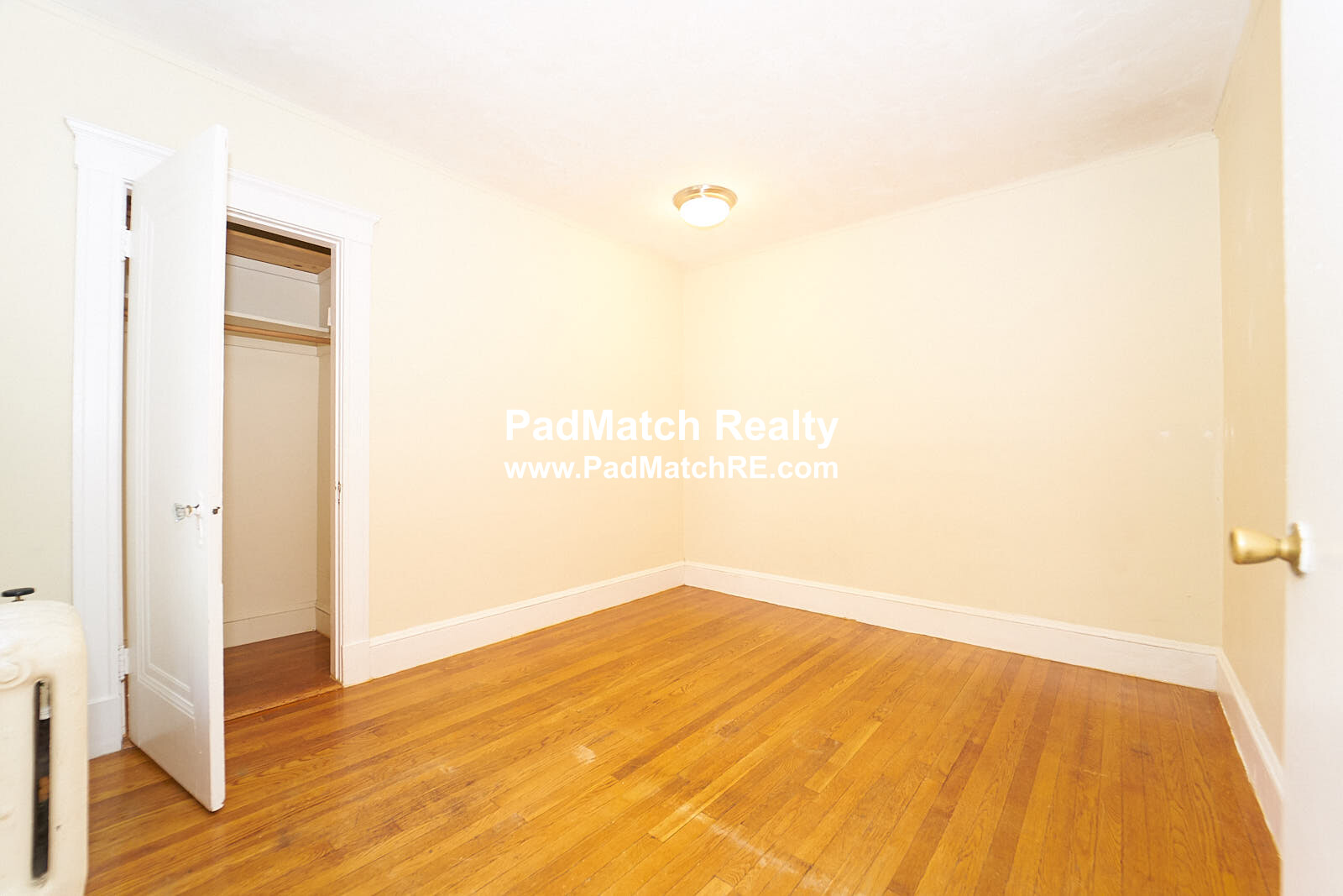 14 Russell St, Quincy
