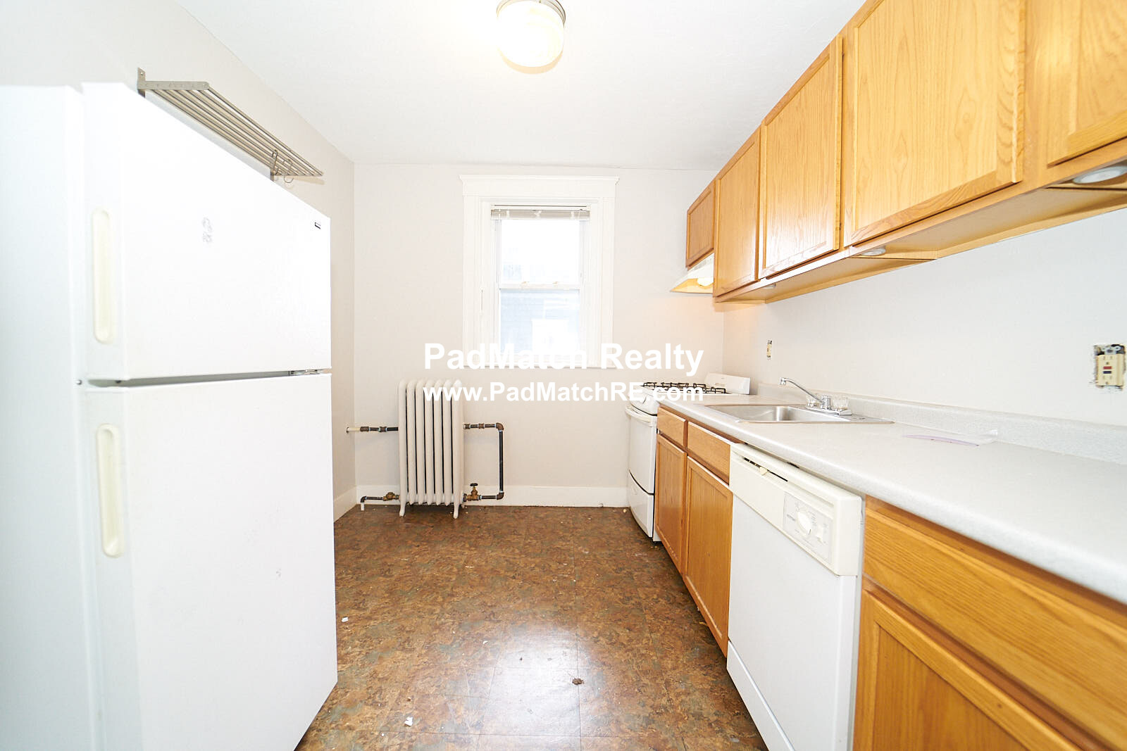 1 bed, 1 bath apartment for rent at 14 Russell St Unit 14, Quincy — photo 3 of 13