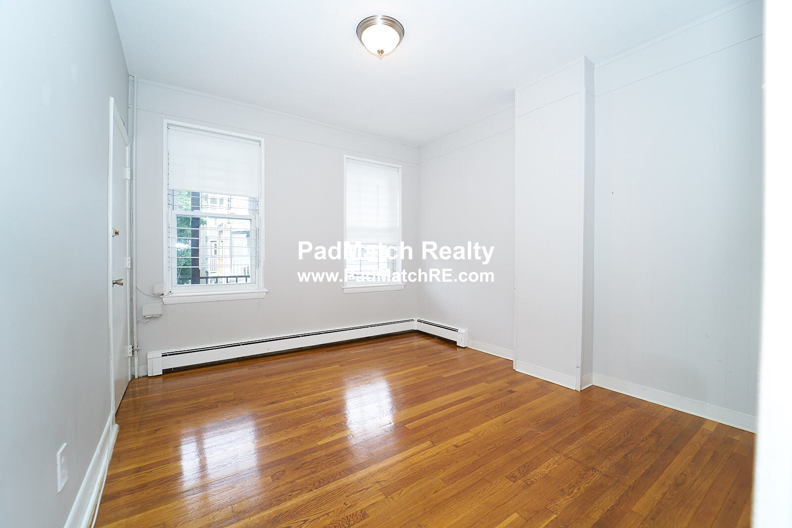 10 Hyde Park Ave, Jamaica Plain