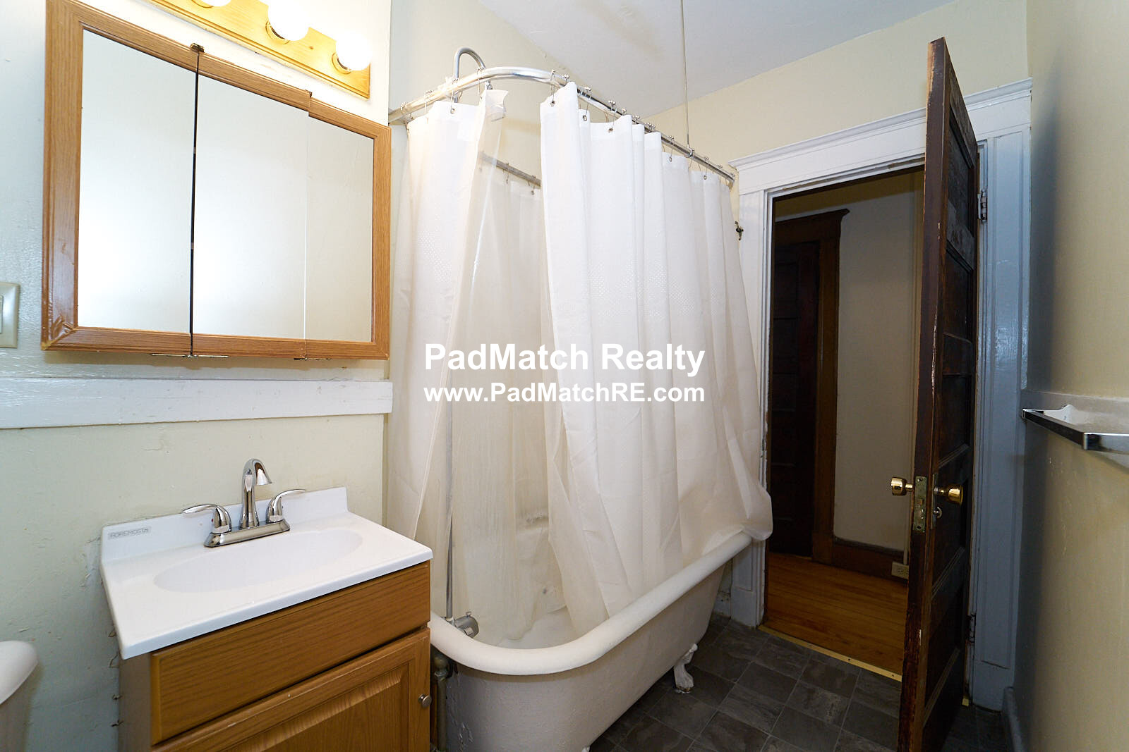 224 South St, Jamaica Plain