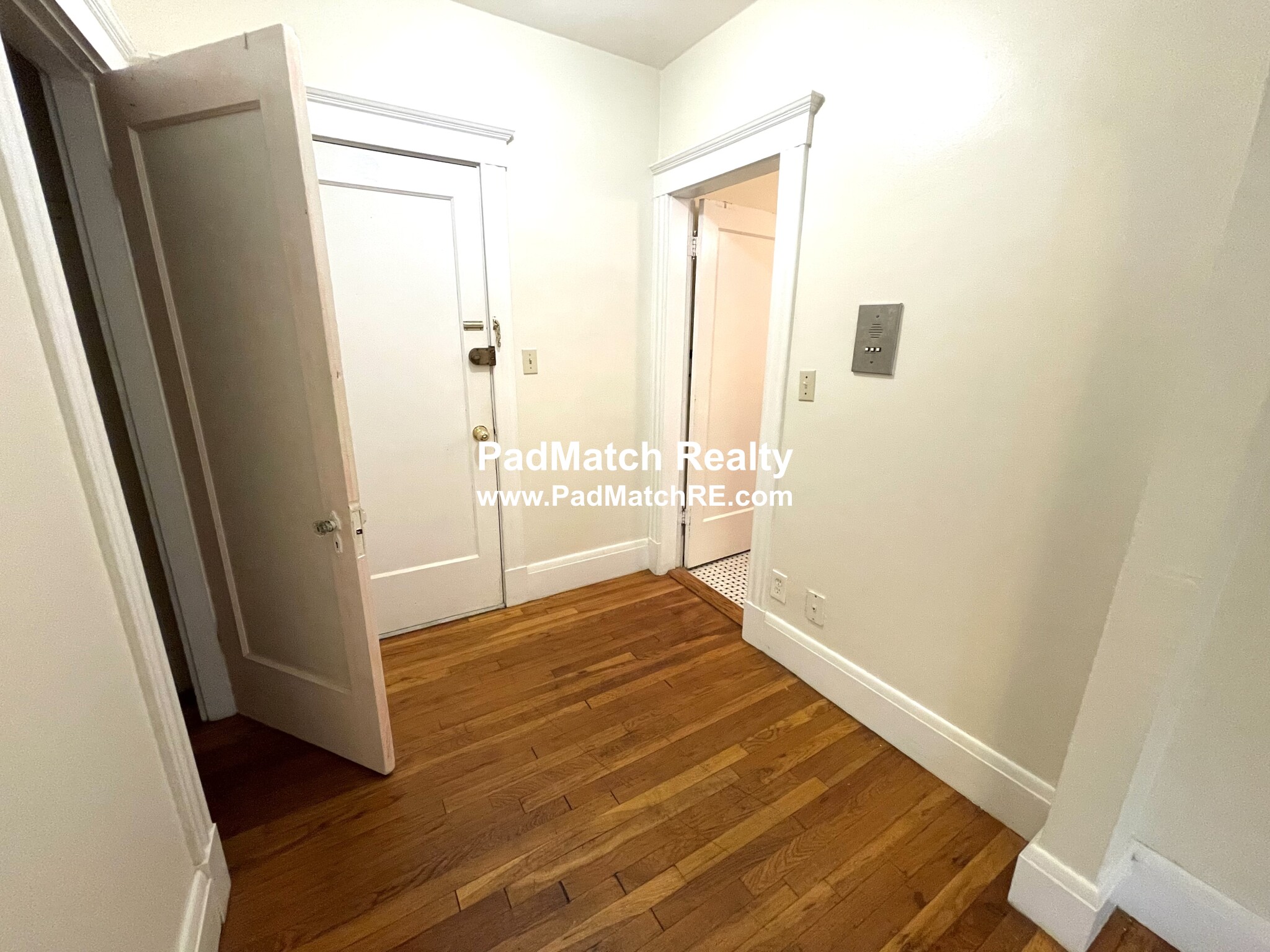 Studio bed, 1 bath apartment for rent at 349 Pleasant St Unit C-5, Malden — photo 7 of 14
