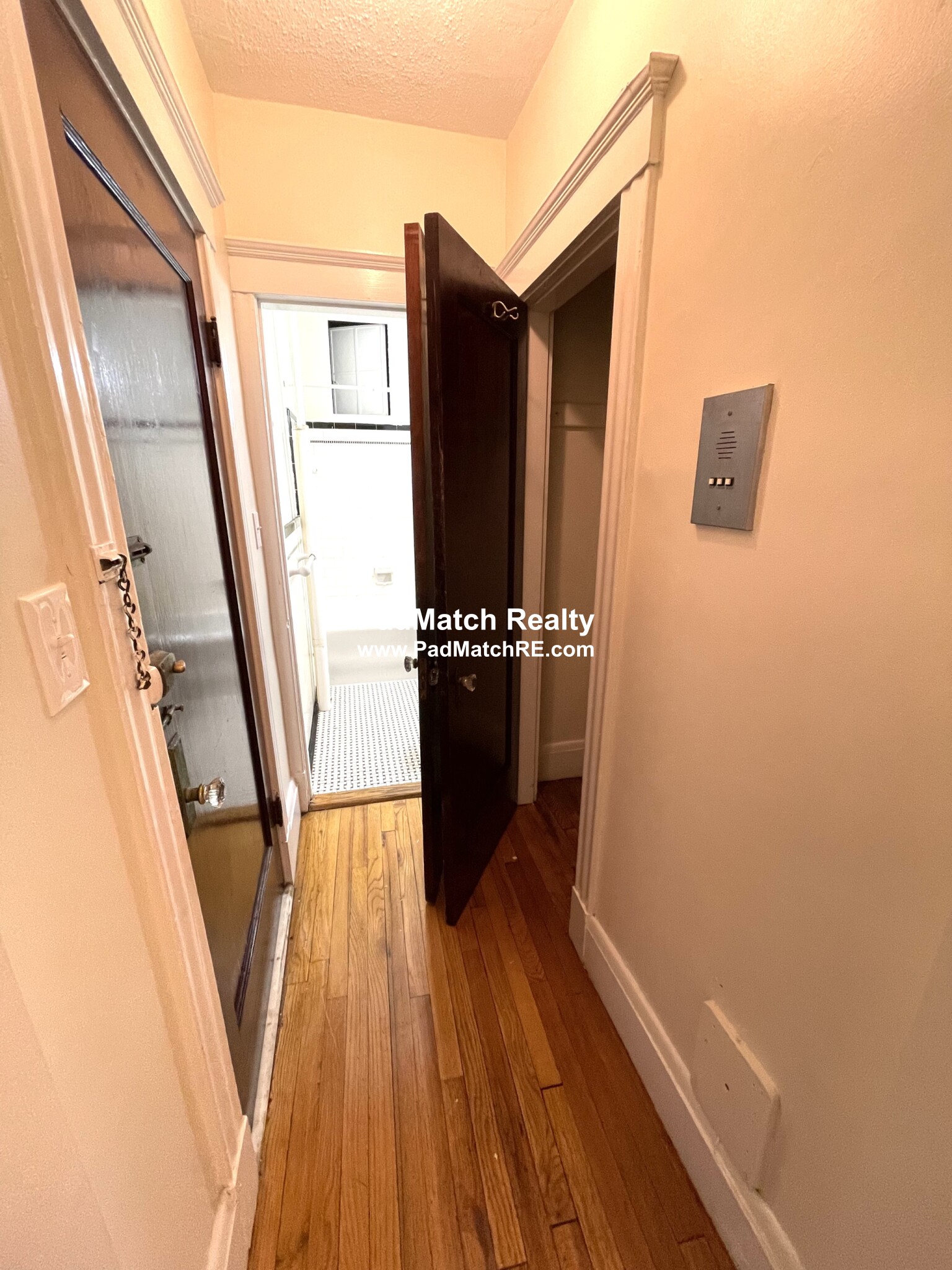 Studio bed, 1 bath apartment for rent at 349 Pleasant St Unit A1-5, Malden — photo 7 of 13