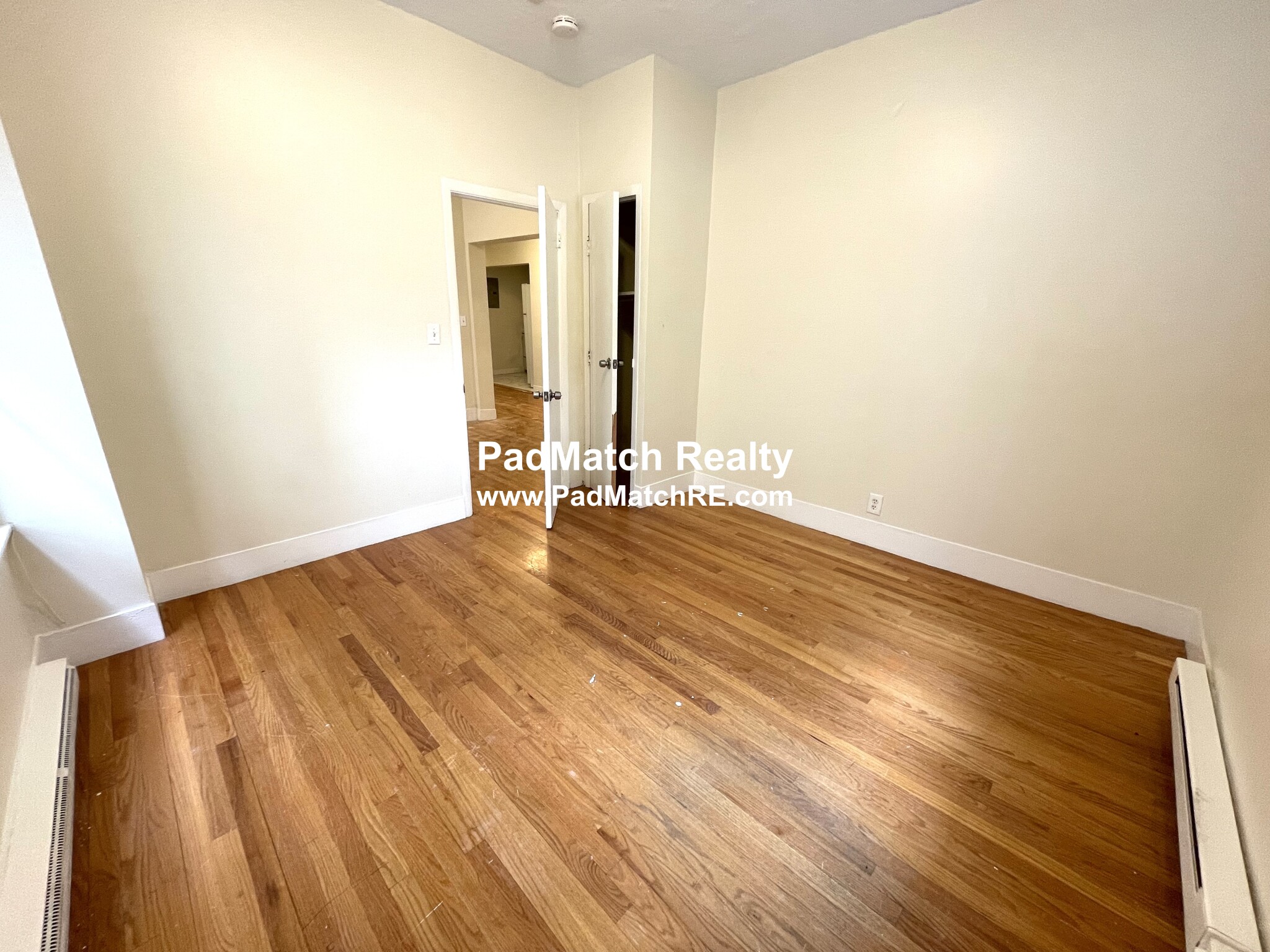 1283 Commonwealth Ave, Brighton