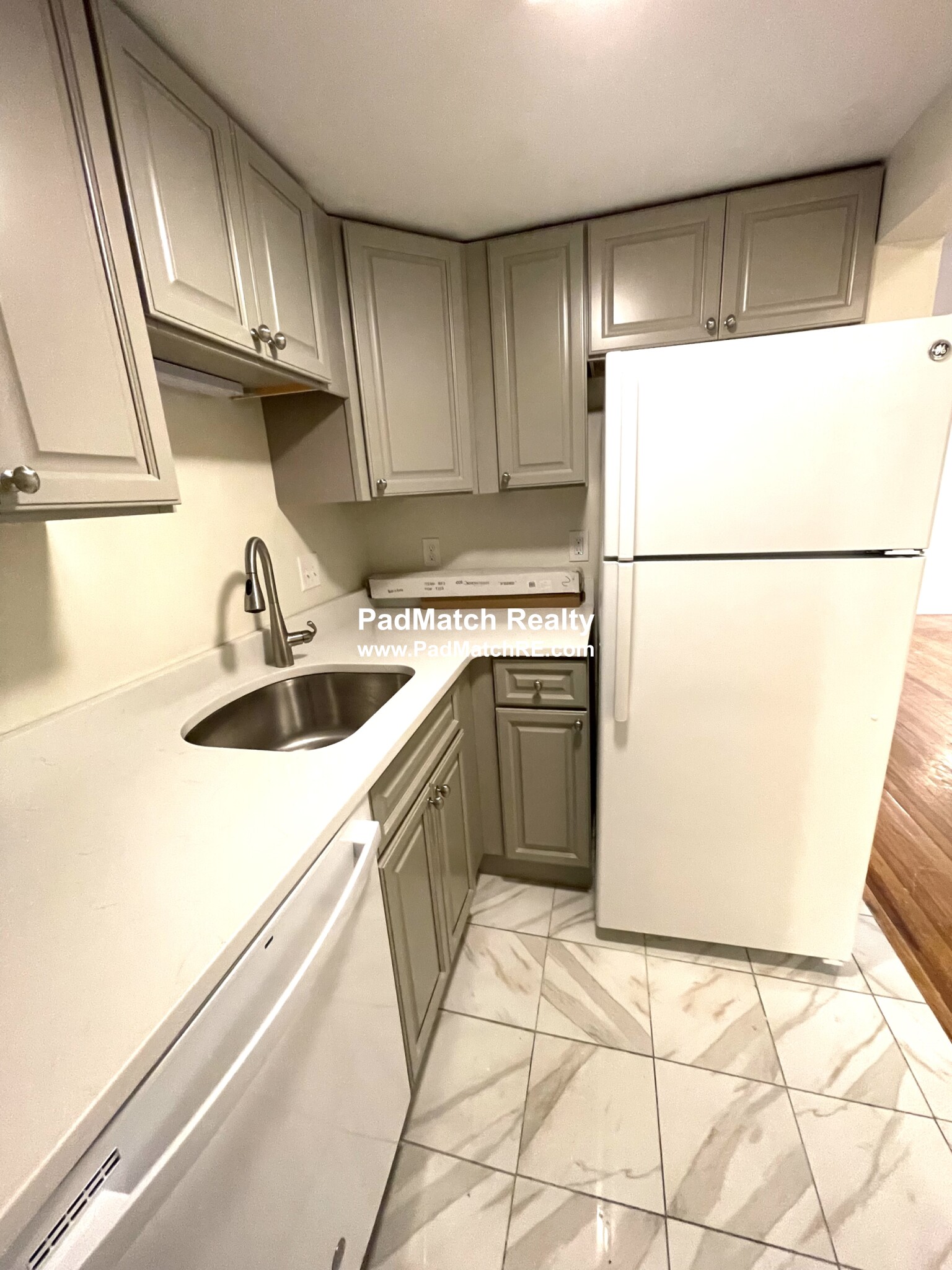 1283 Commonwealth Ave, Brighton