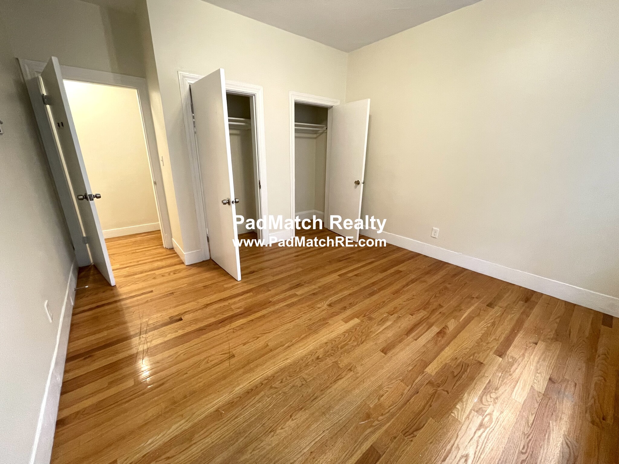 1283 Commonwealth Ave, Brighton