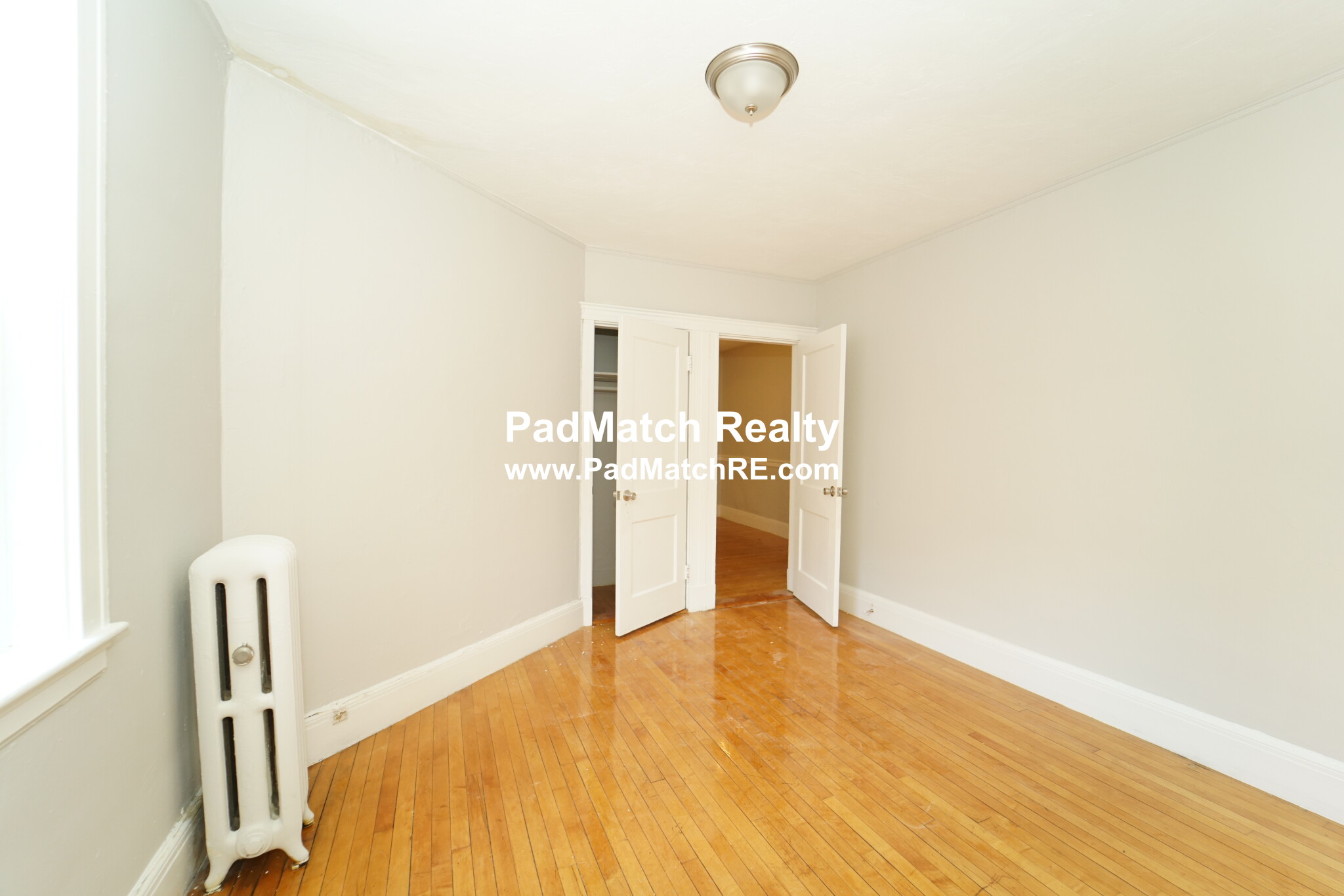 90 Cypress St, Brookline Hills