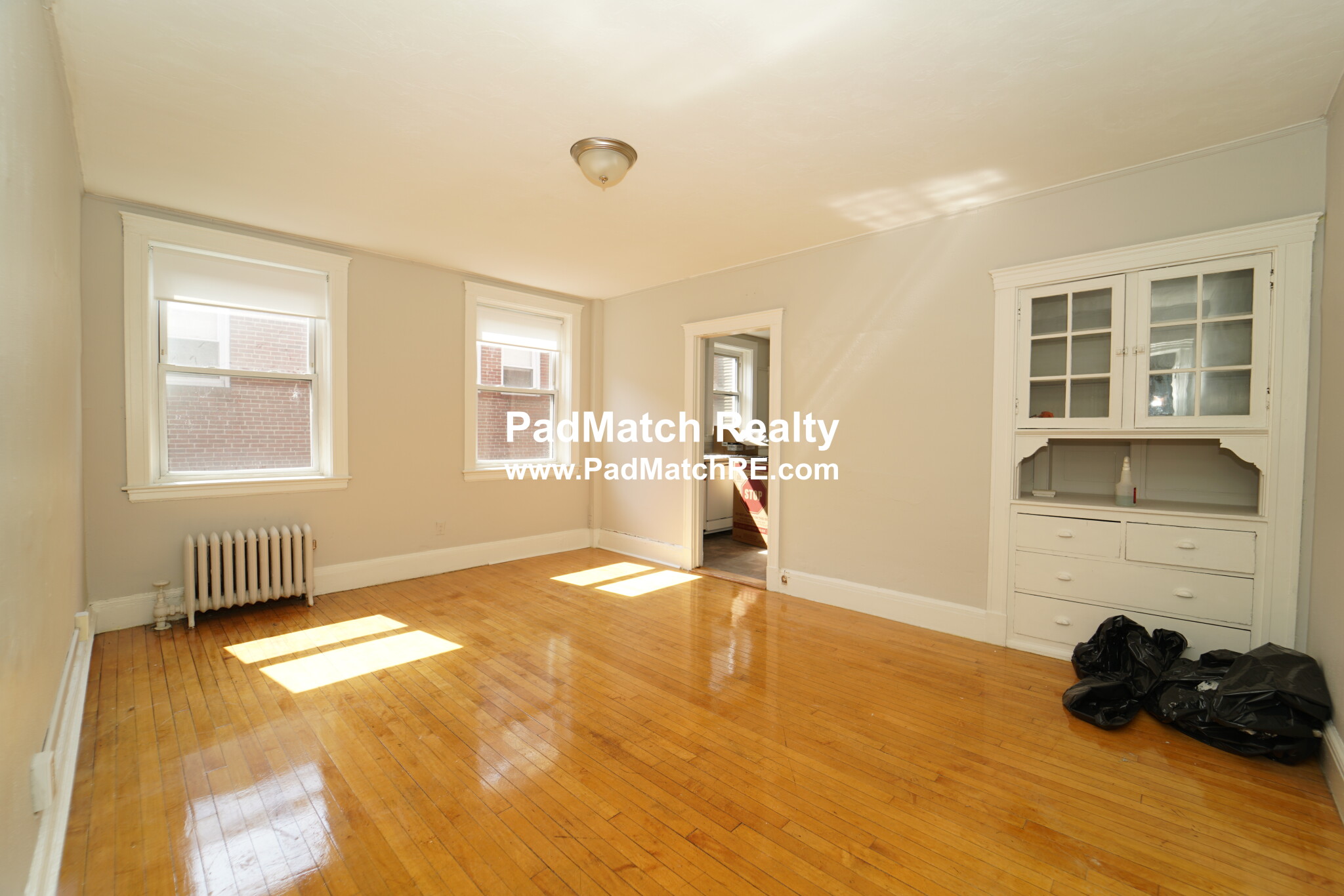 90 Cypress St, Brookline Hills