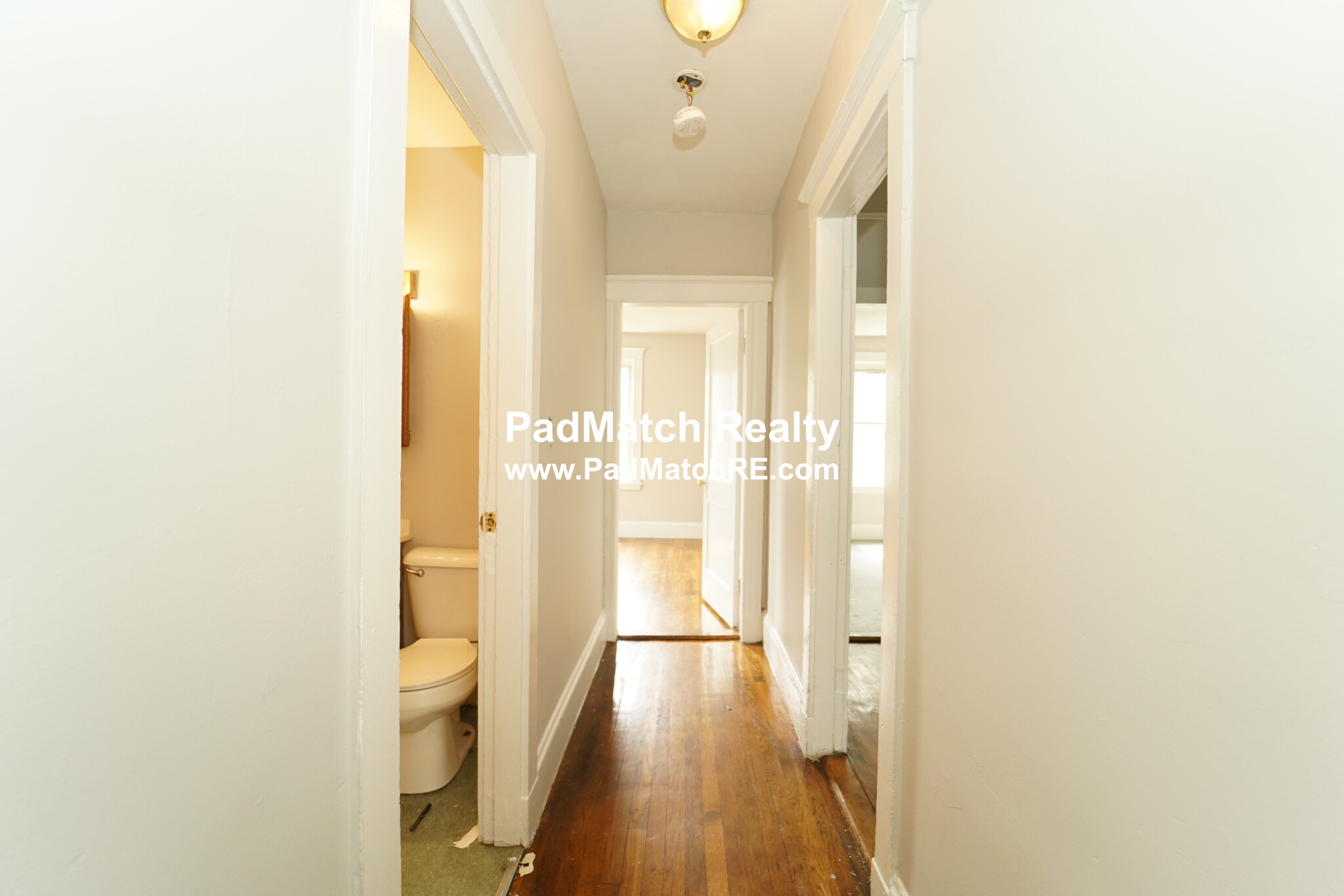 2 bed, 1 bath apartment for rent at 4076 Washington St Unit 3, Roslindale — photo 10 of 16