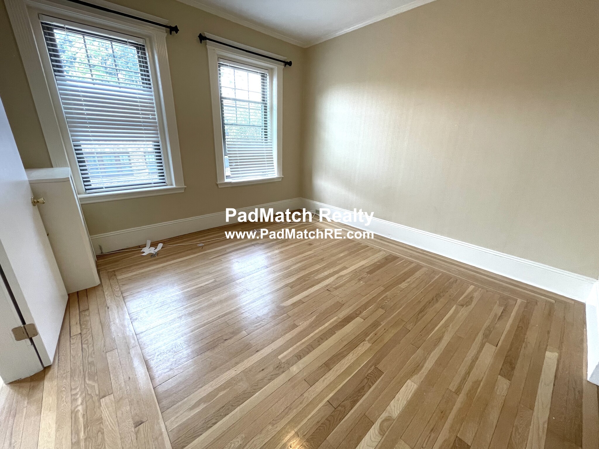 109 Saint Paul St, Longwood