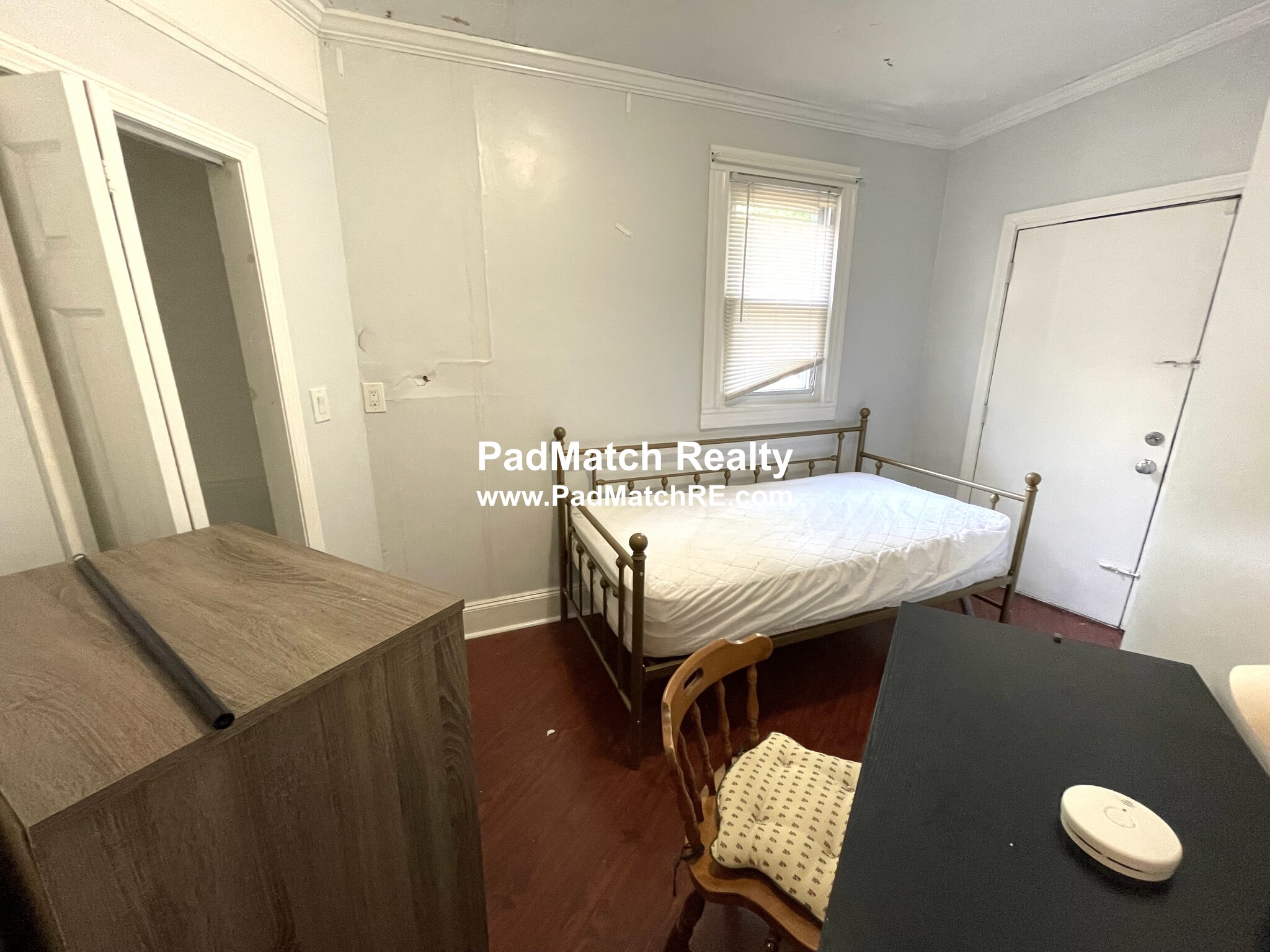 4 bed, 1 bath apartment for rent at 858 Huntington Ave Unit 3, Mission Hill — photo 16 of 18