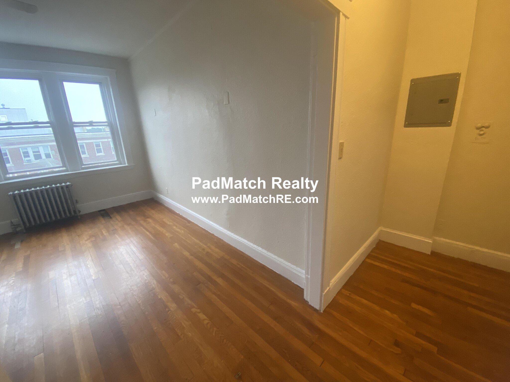 1800 Commonwealth Ave, Brighton