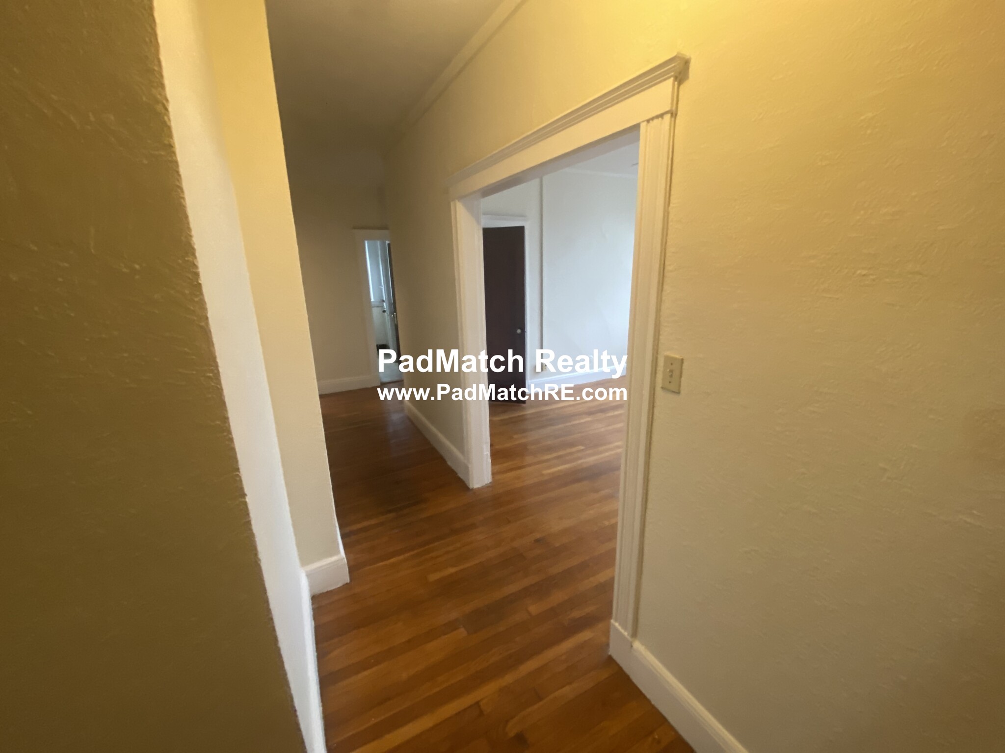 1800 Commonwealth Ave, Brighton