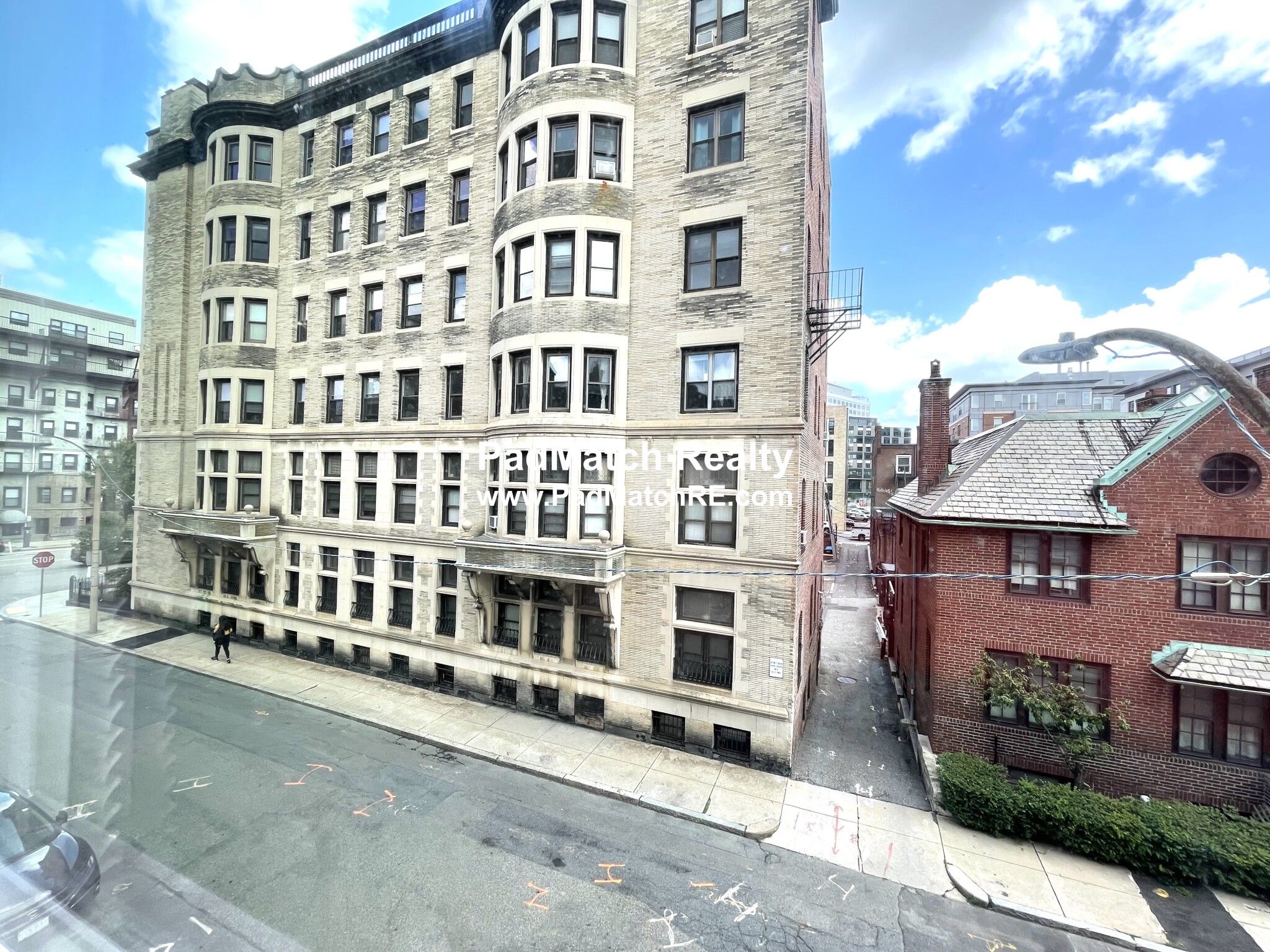 7 Aberdeen St, Fenway