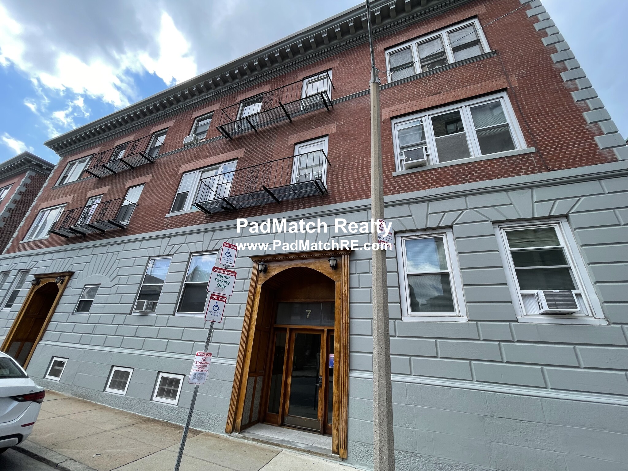 7 Aberdeen St, Fenway