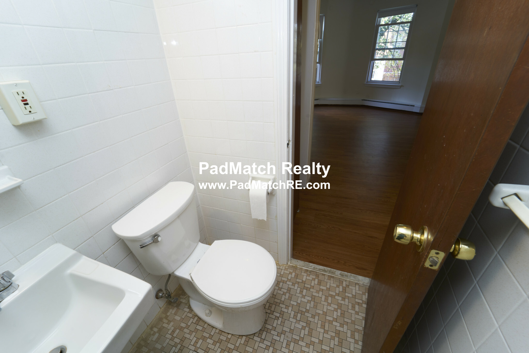 74 Huntington Ave, Mission Hill