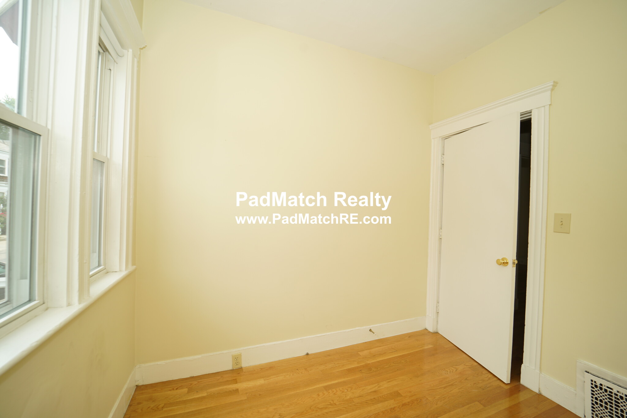 19 Roseclair St, Dorchester