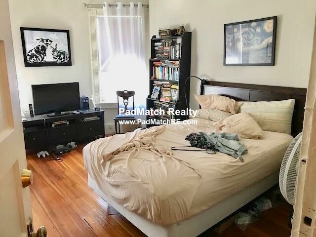 1589 Beacon St, Coolidge Corner