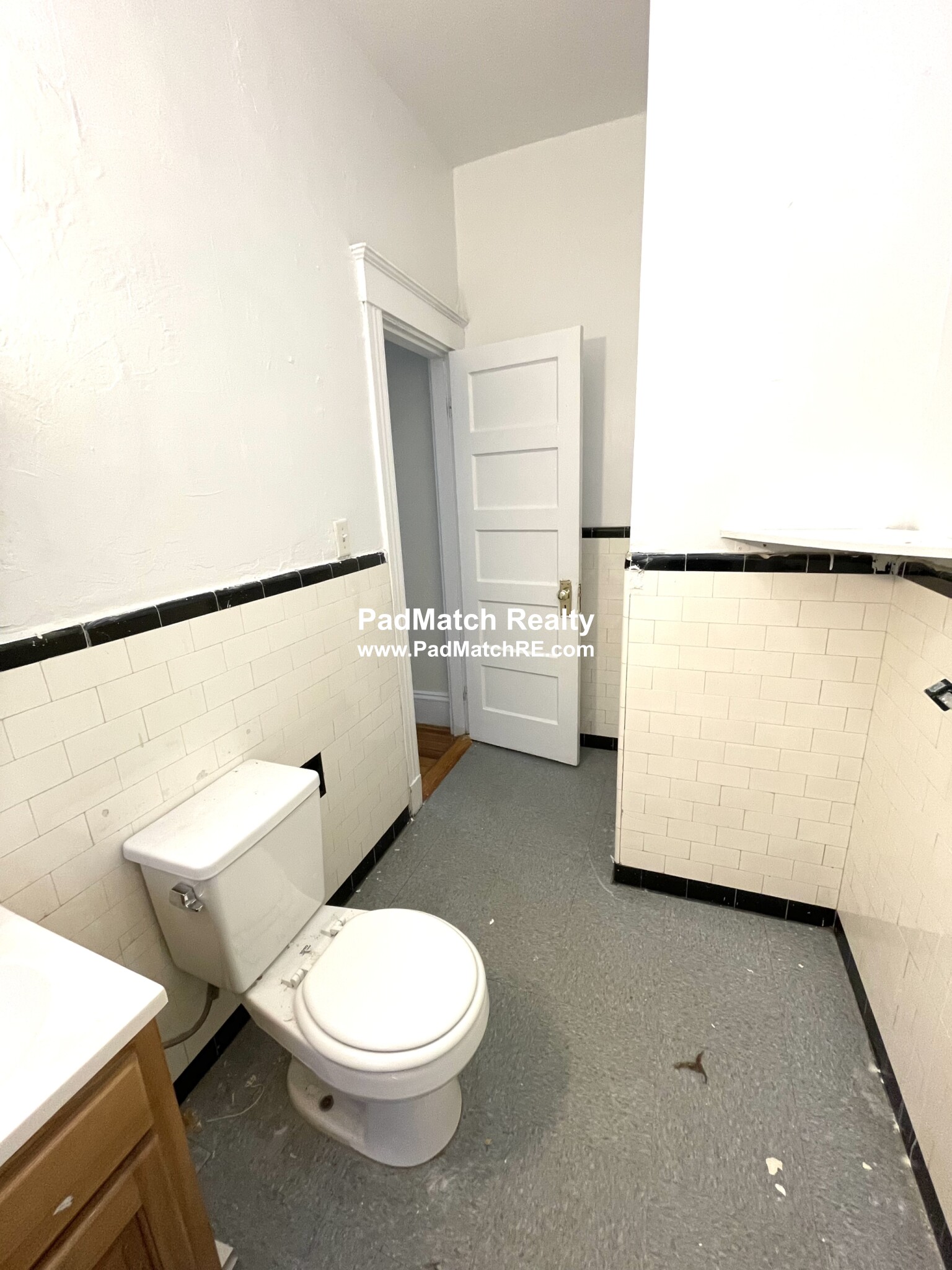 1375 Commonwealth Ave, Allston