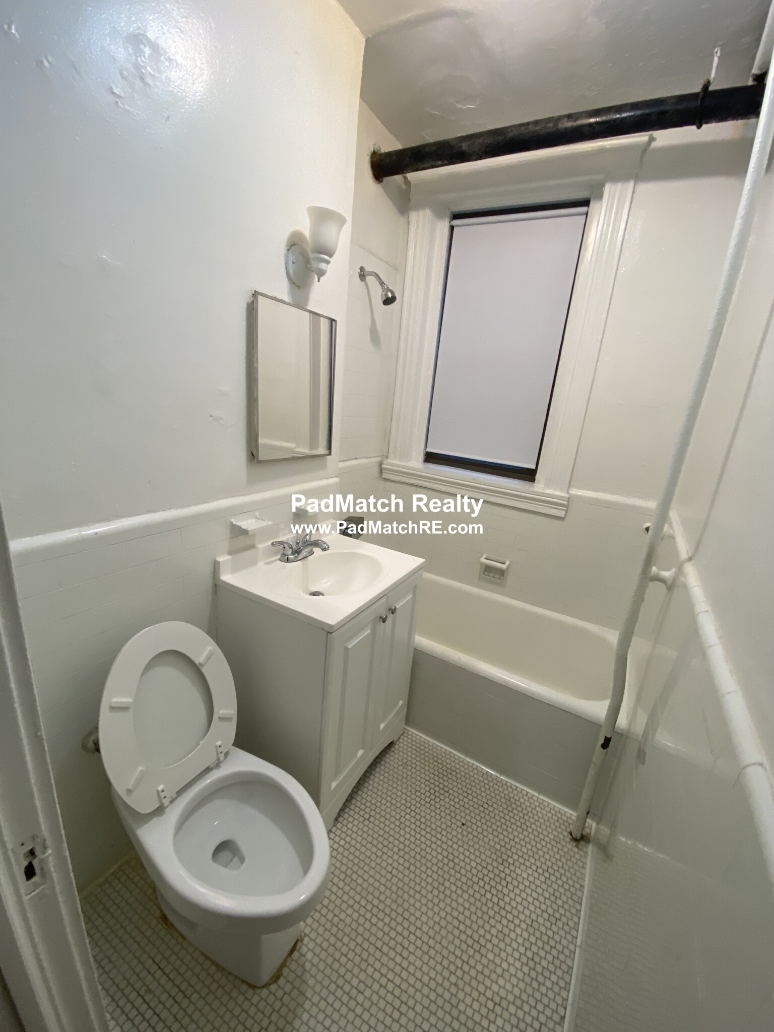 3 Lothian Rd, Brighton