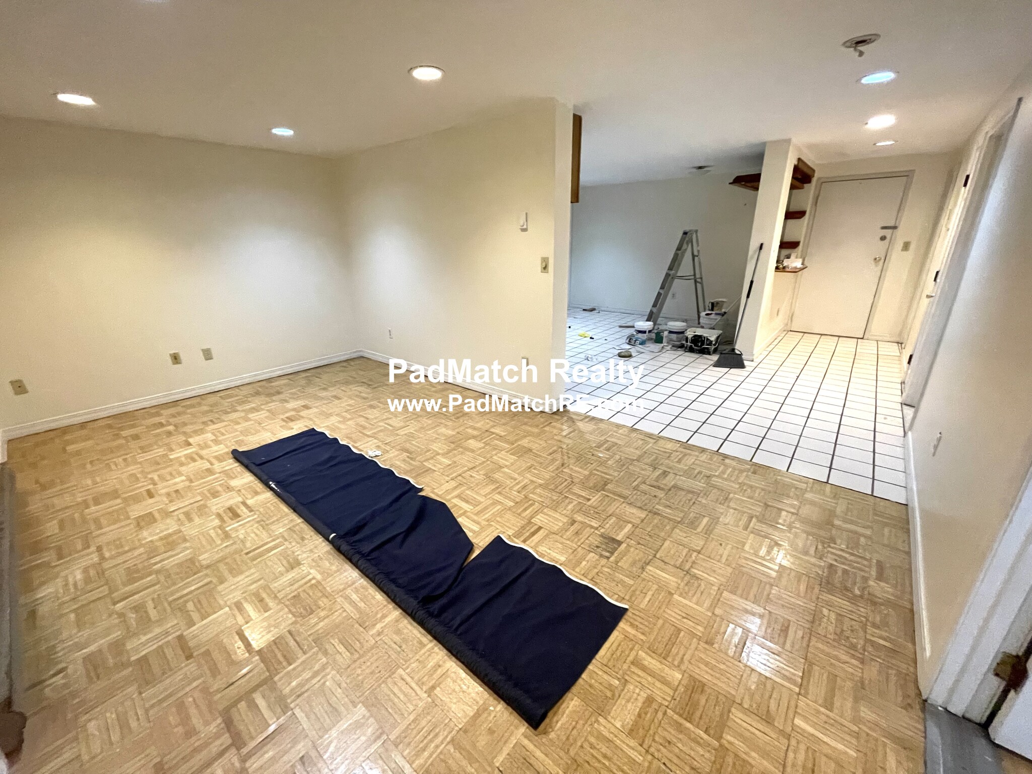 2 bed, 1 bath apartment for rent at 240 Kelton St Unit B, Allston — photo 2 of 14
