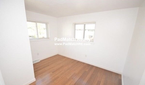 2 bed, 1 bath apartment for rent at 23 Oxford Cir, Belmont — photo 18 of 19