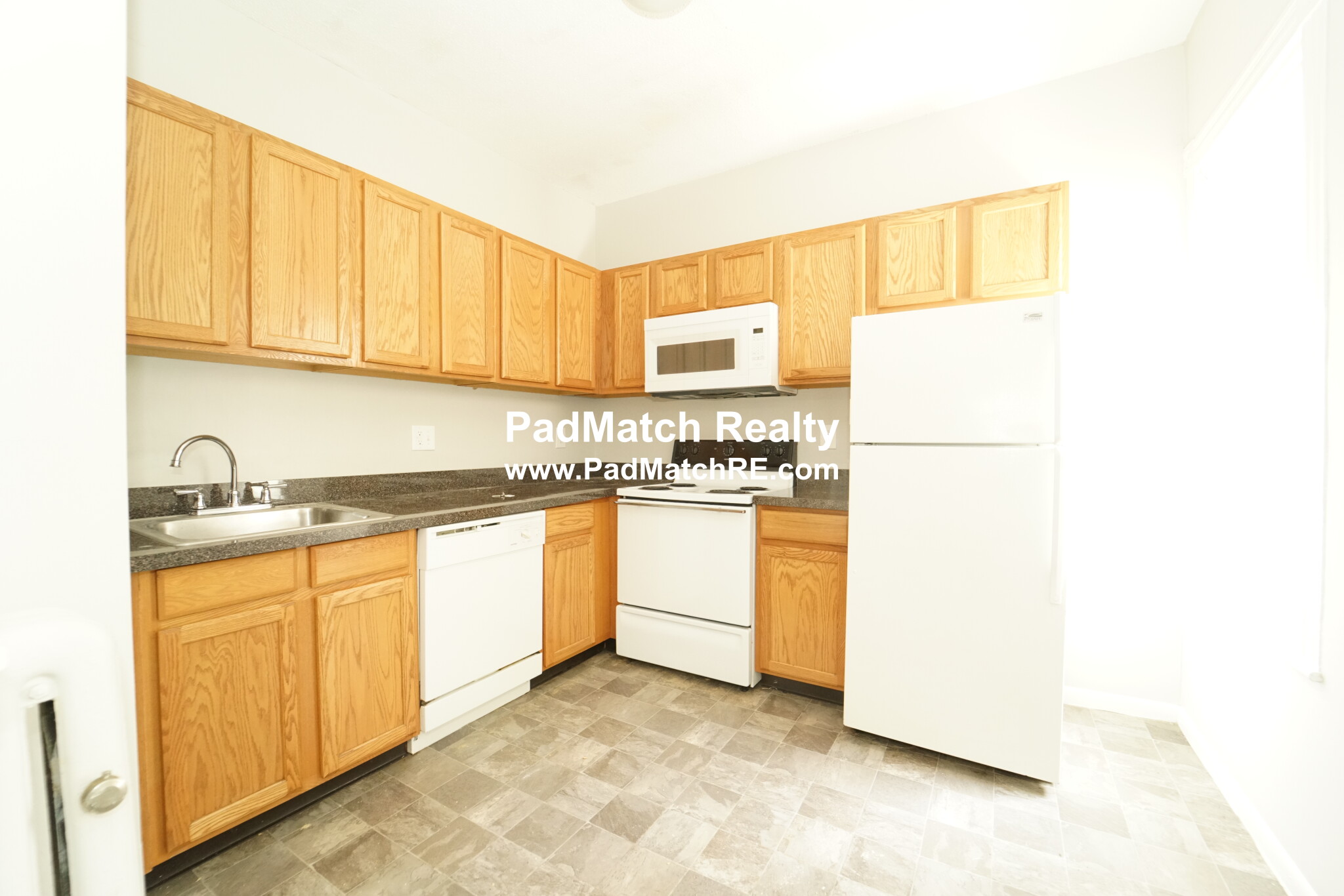 23 Maple St, Watertown