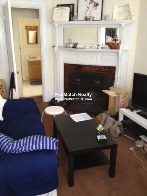 1 bed, 1 bath apartment for rent at 27 Longwood Ave Unit 3, Brookline
