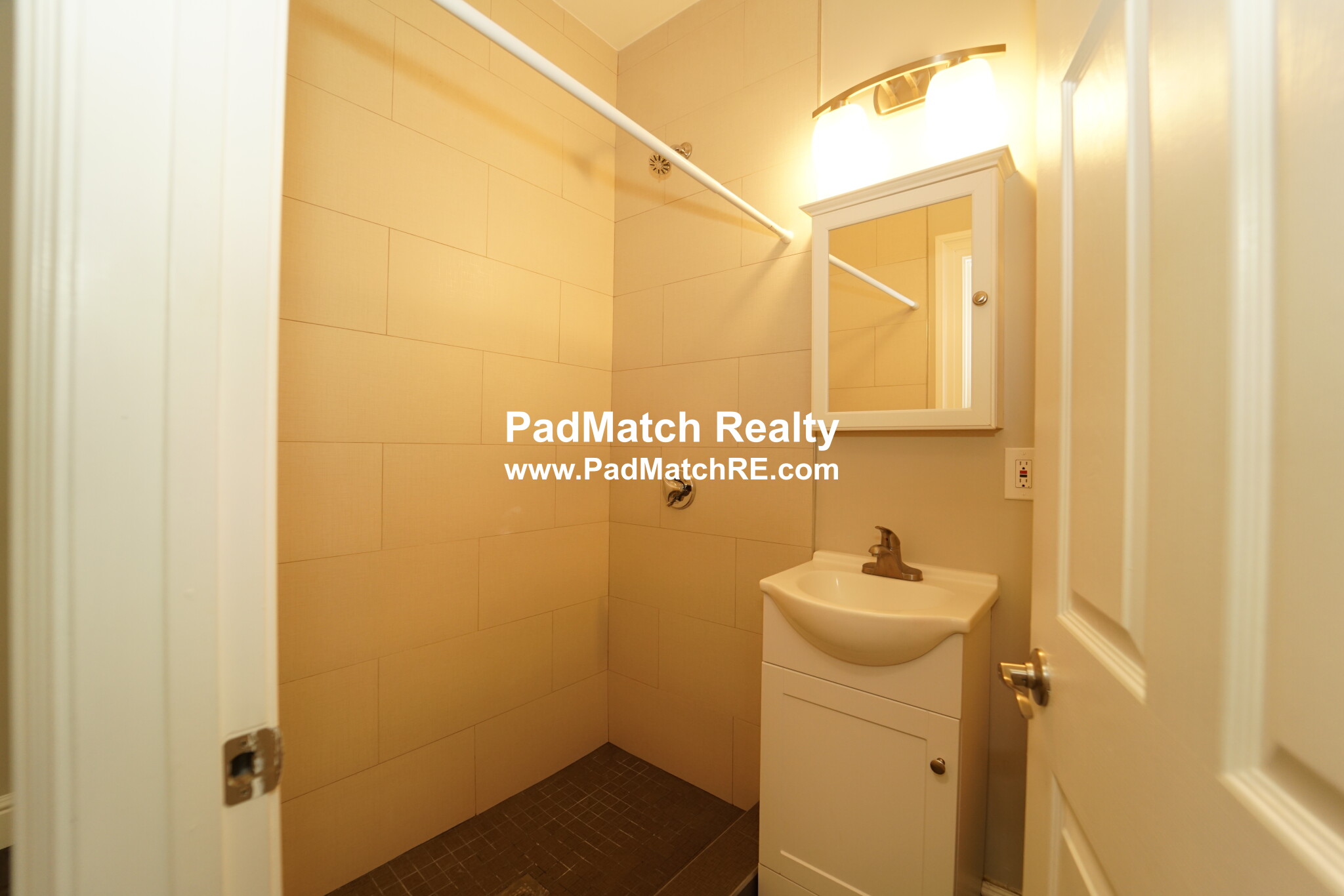 9 Sewall Ave, Coolidge Corner