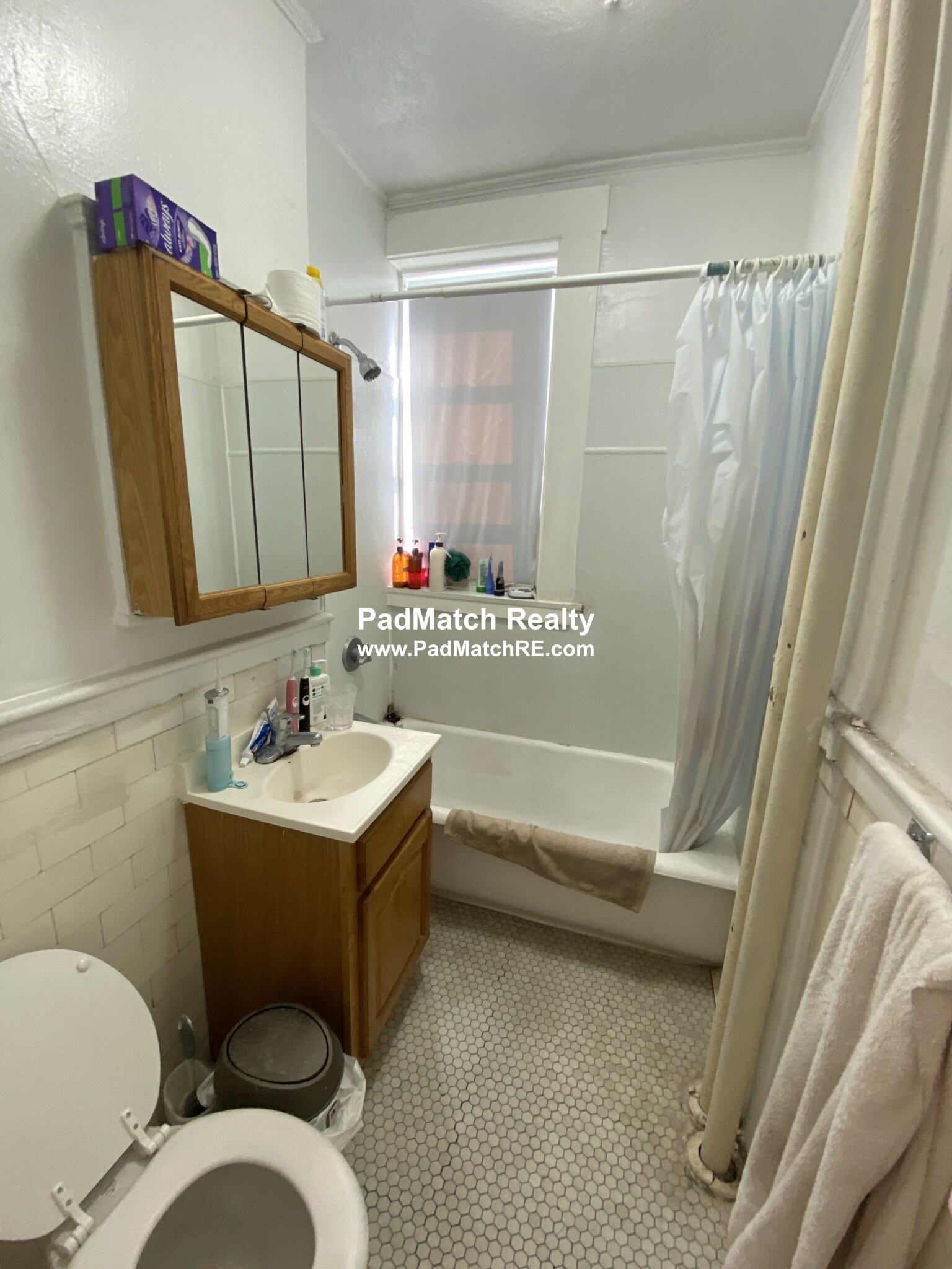 1185 Boylston St, Fenway