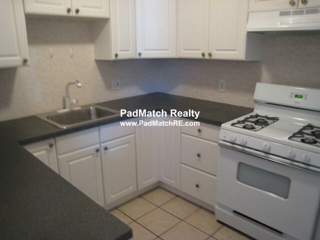 62 Egmont St, Coolidge Corner