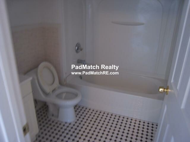 62 Egmont St, Coolidge Corner