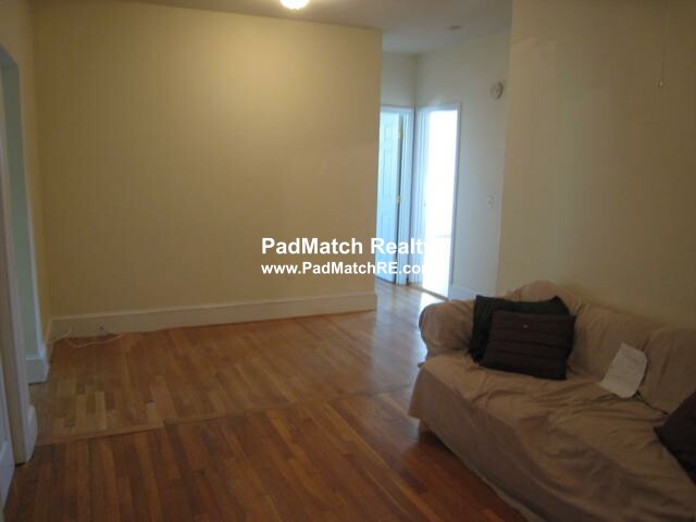 62 Egmont St, Coolidge Corner