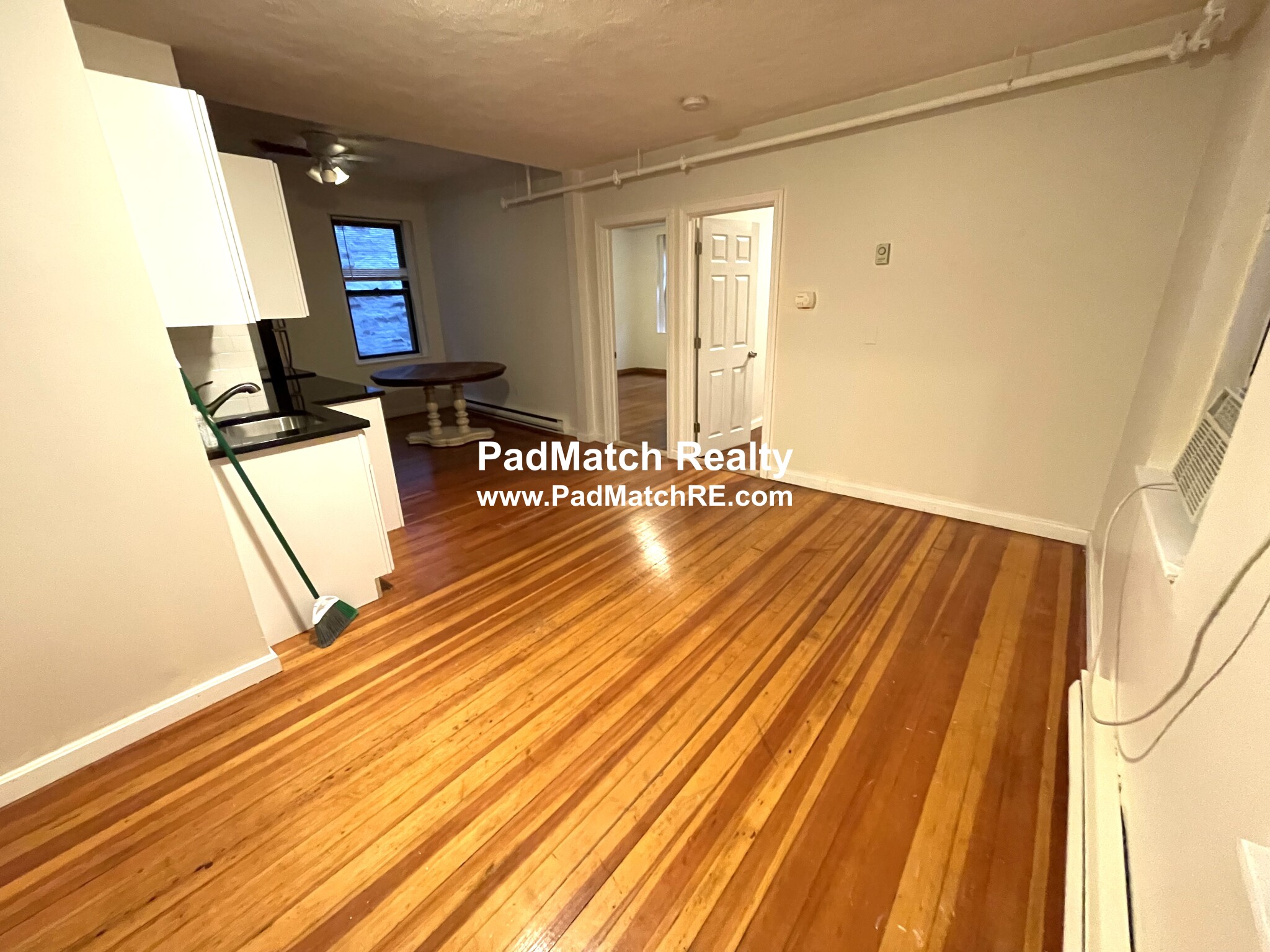 https://ygl-photos.s3.us-west-004.backblazeb2.com/8055W612ef7177aba3.jpg