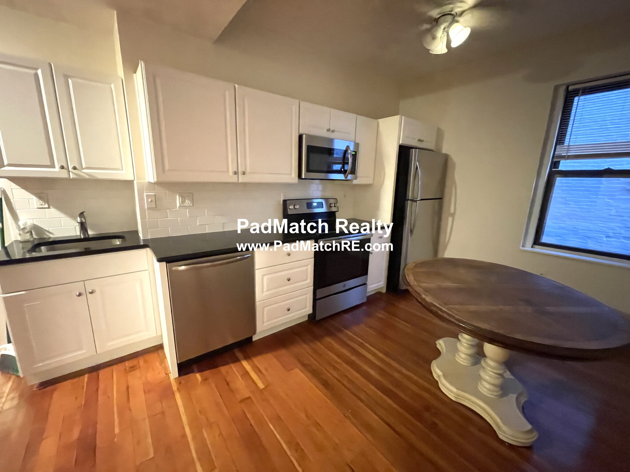 16 Battery St, North End