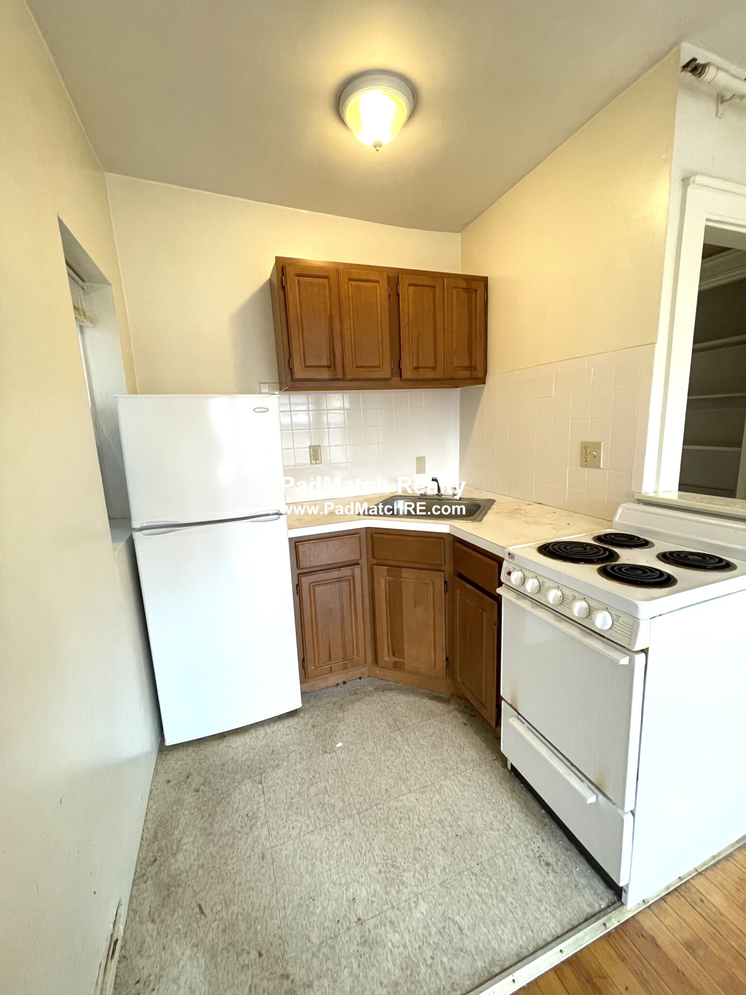 16 Westland Ave, Fenway